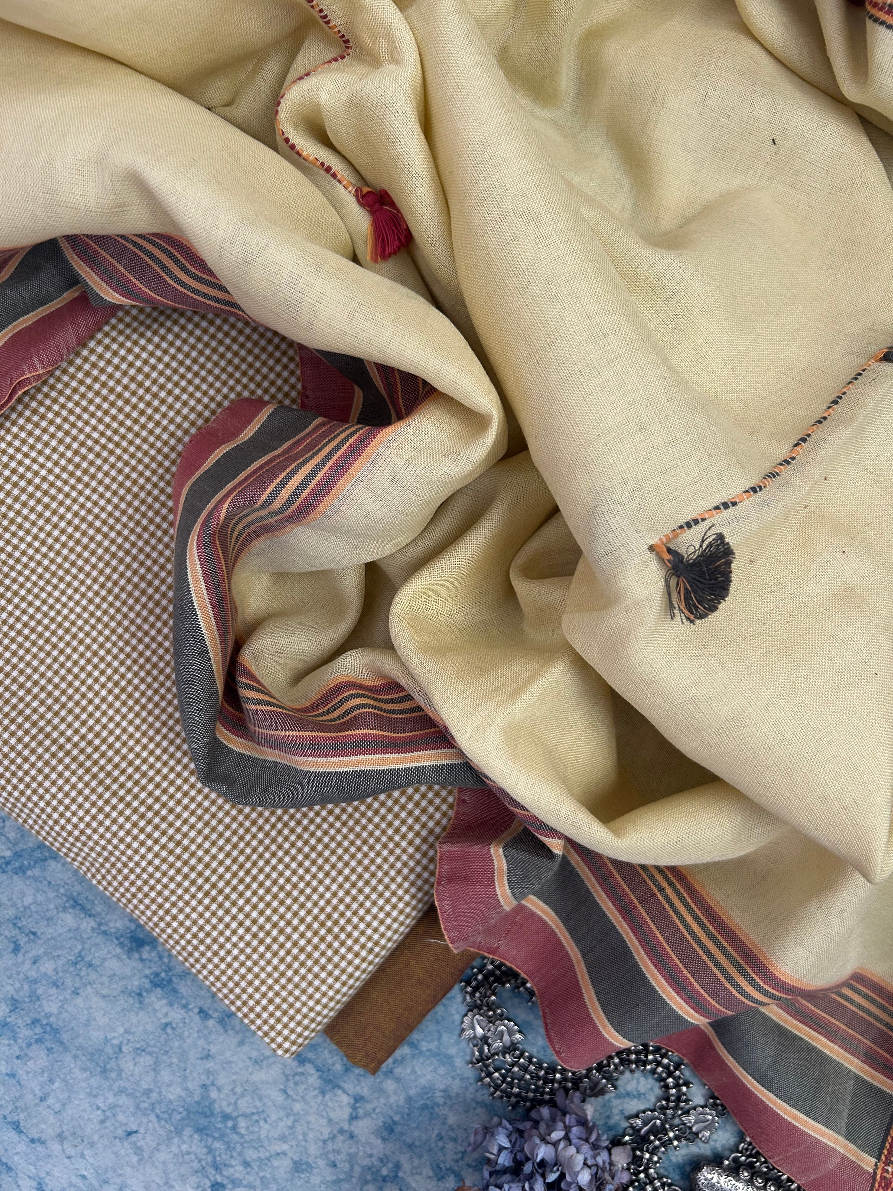 Handwoven Bhujodi Set - Beige and Mustard Brown