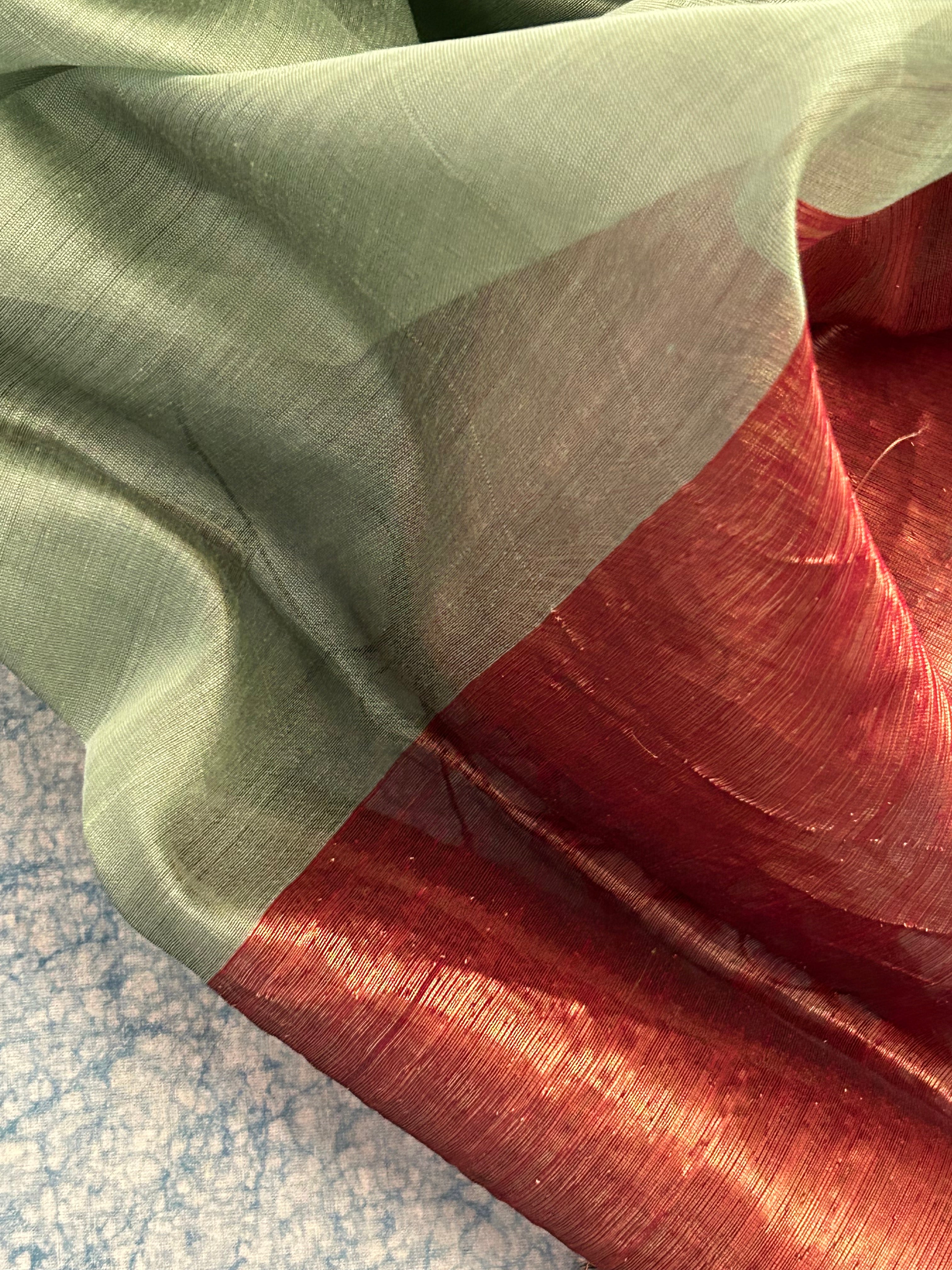 Handwoven Maheshwari Kurta Dupatta Set -Pistachio Green