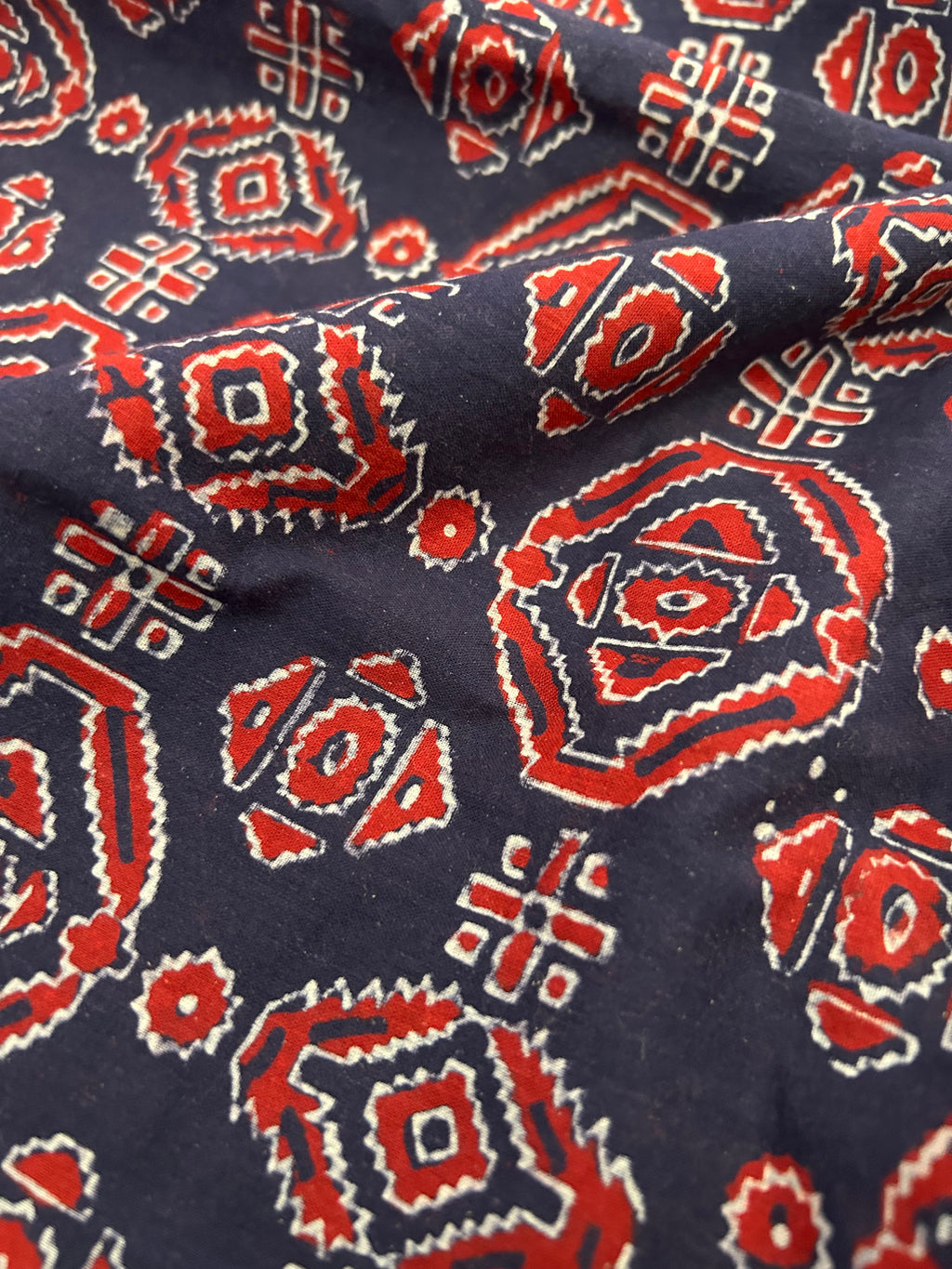 HandScreen Printed Azofree dye cotton -Royal Blue & Red (1m)