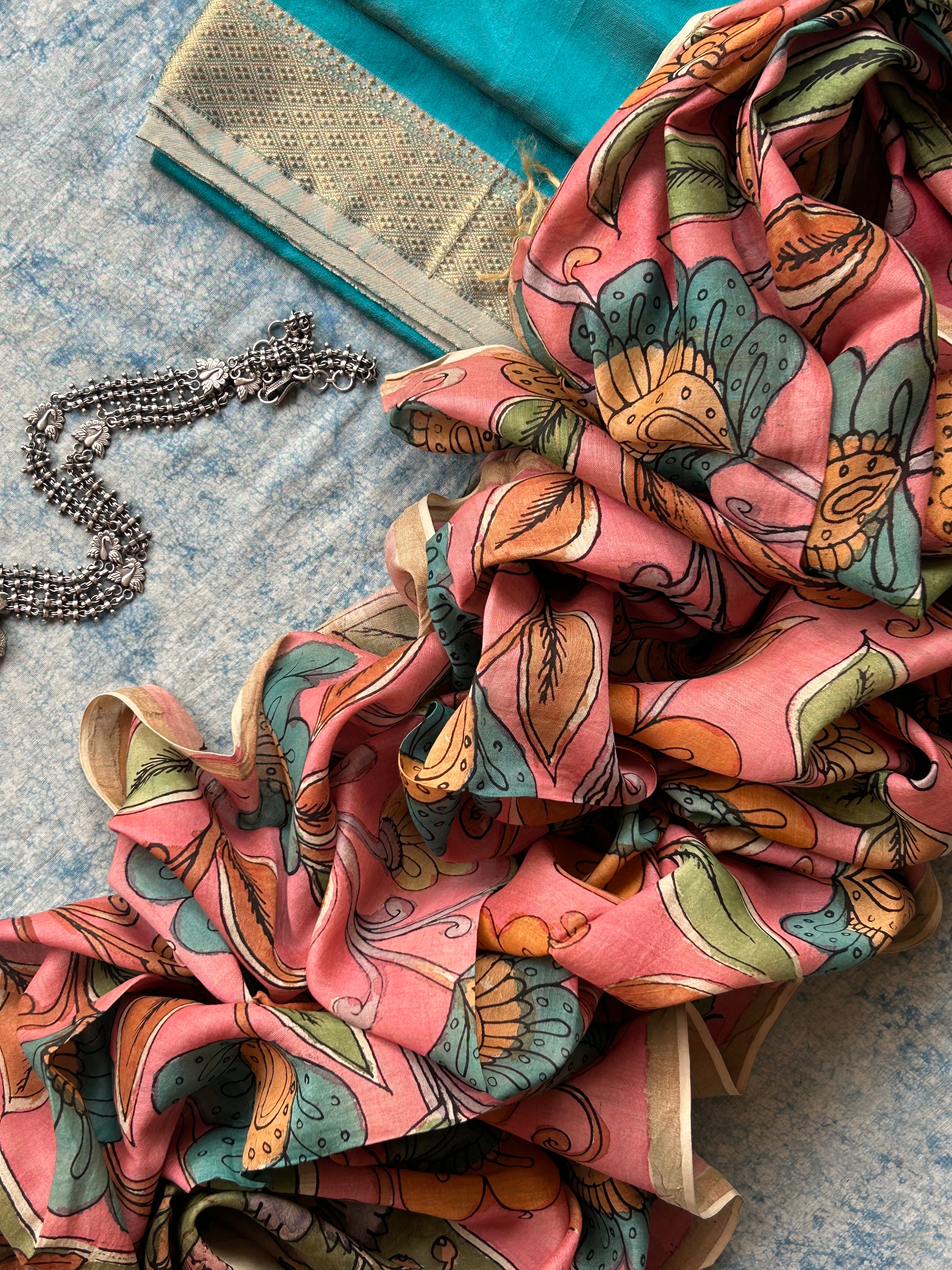 Mohini - Handwoven Hand-drawn Handpainted Pen Kalamkari Kurta Dupatta Set