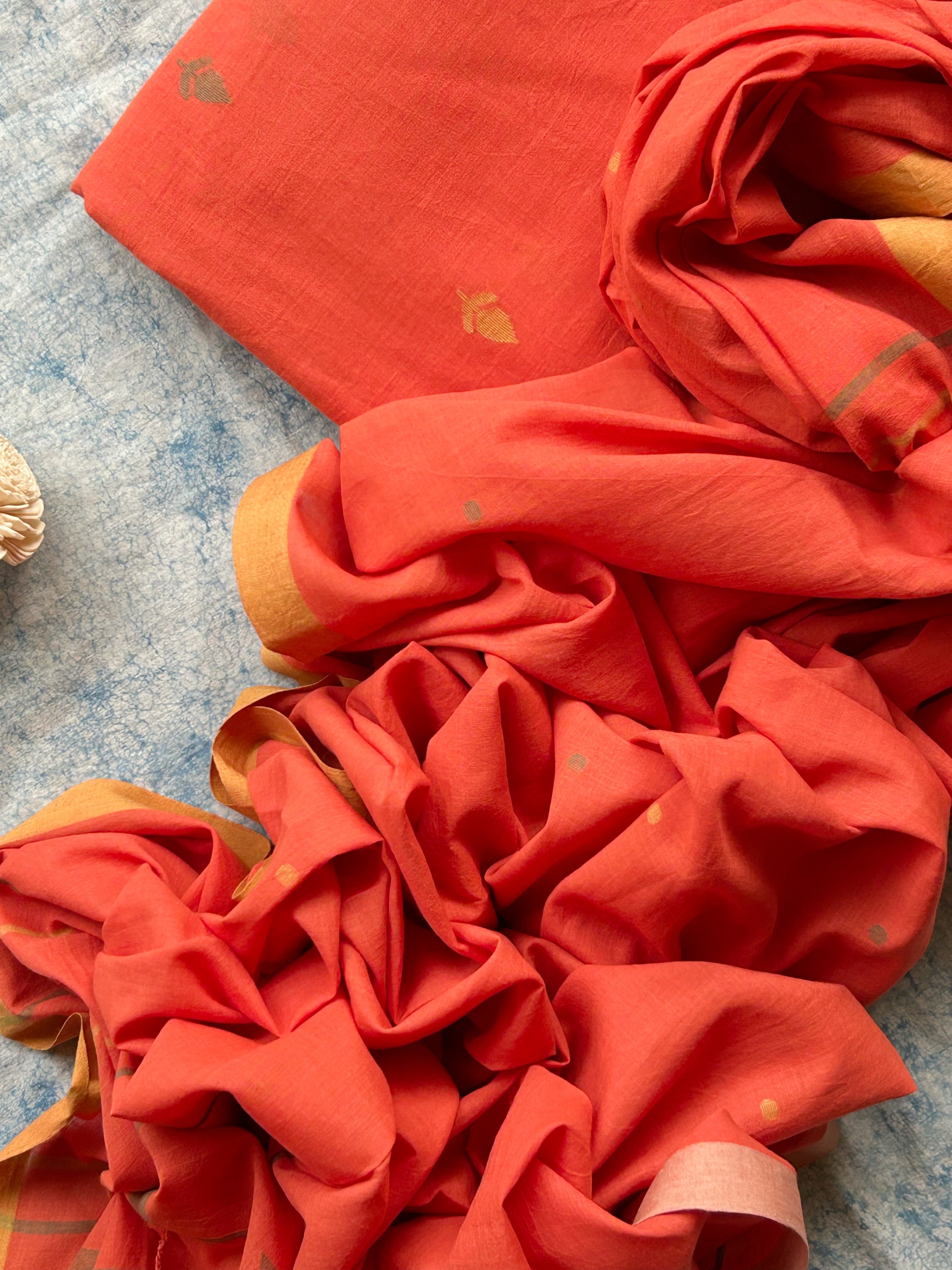 Aarushi - Handwoven Bengal Jamdani Kurta Dupatta set