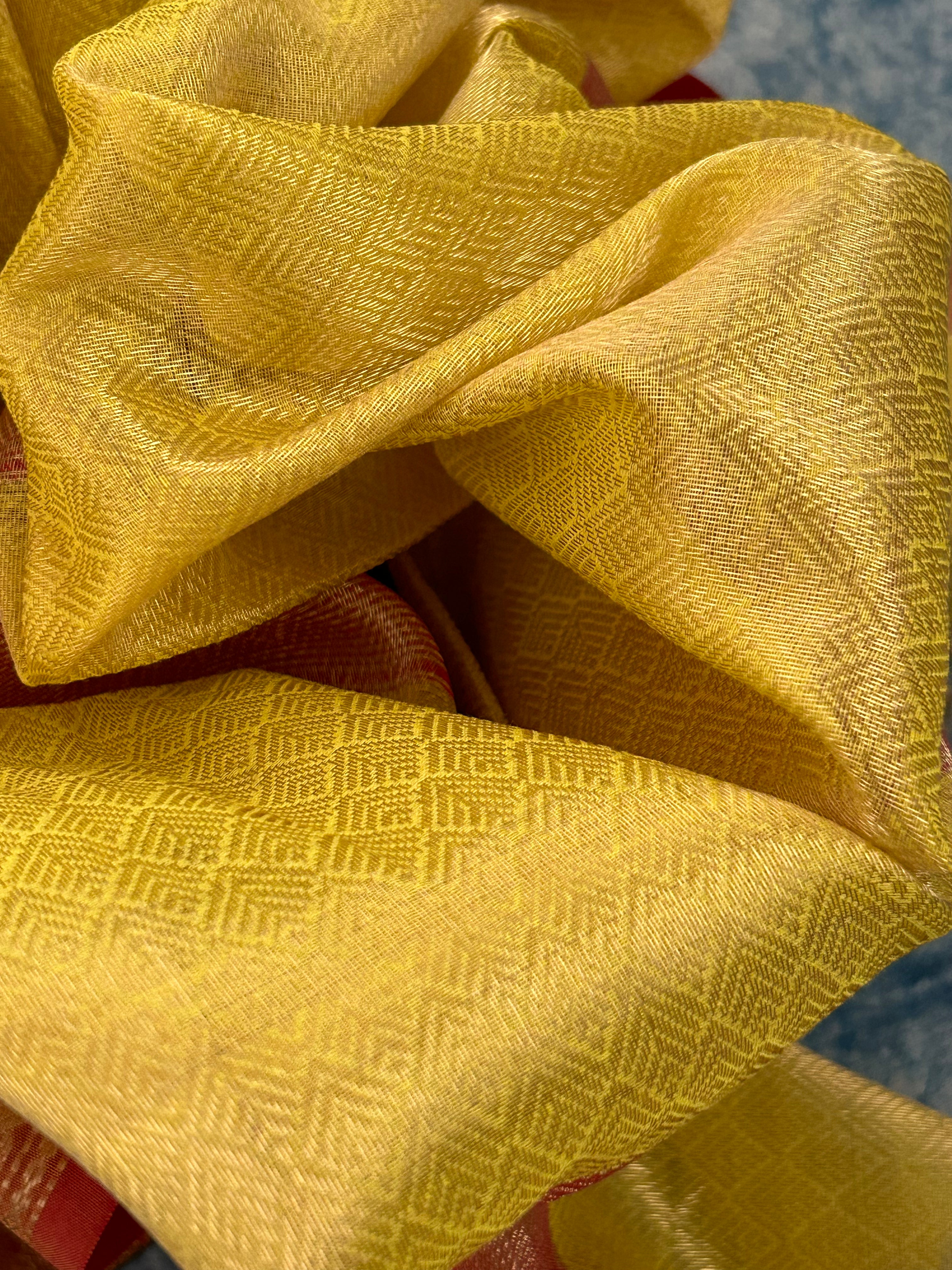 Handwoven Tissue Maheshwari Kurta Dupatta Set