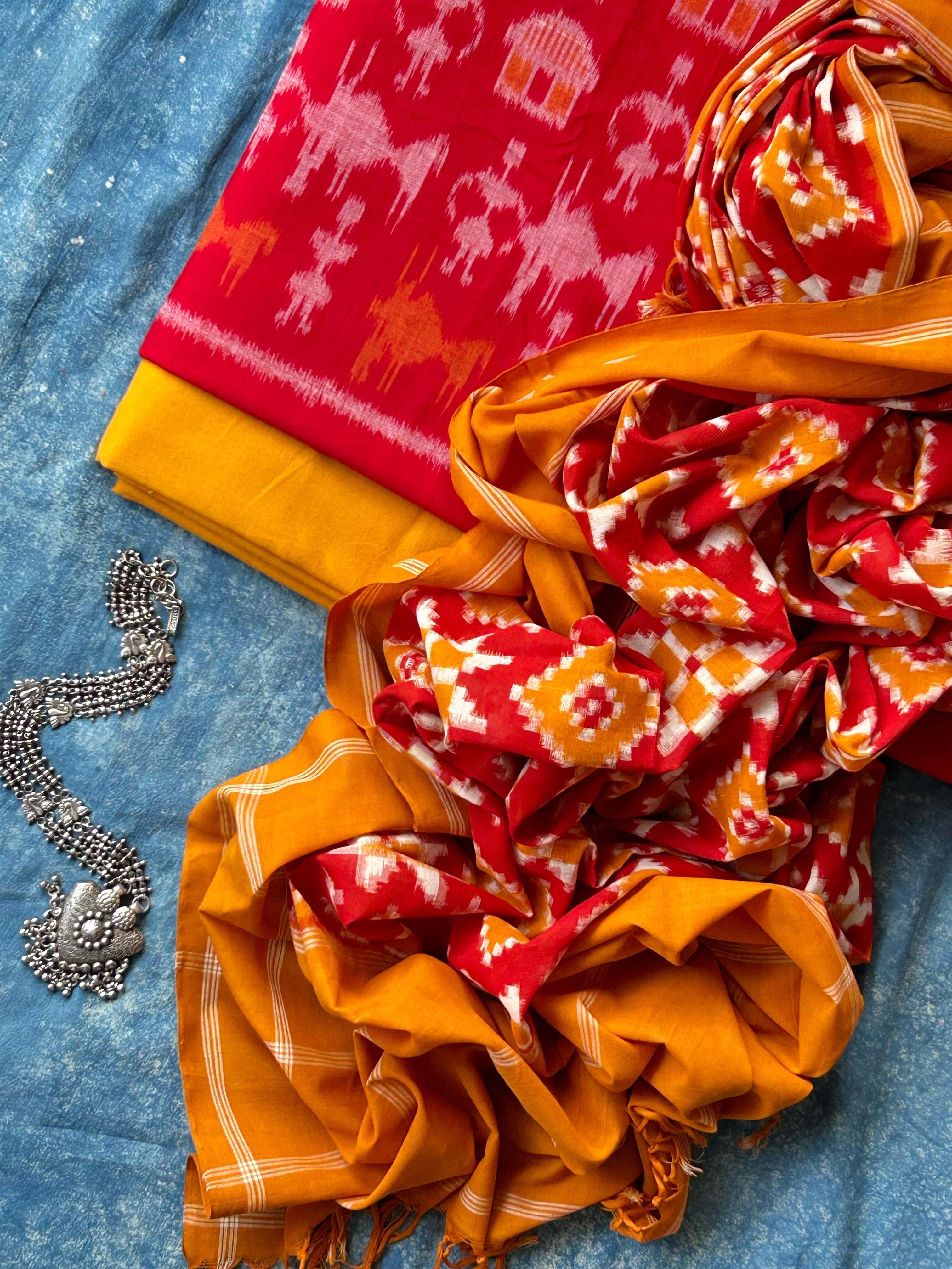 Sharvari - Handwoven Ikath Kurta Dupatta Set