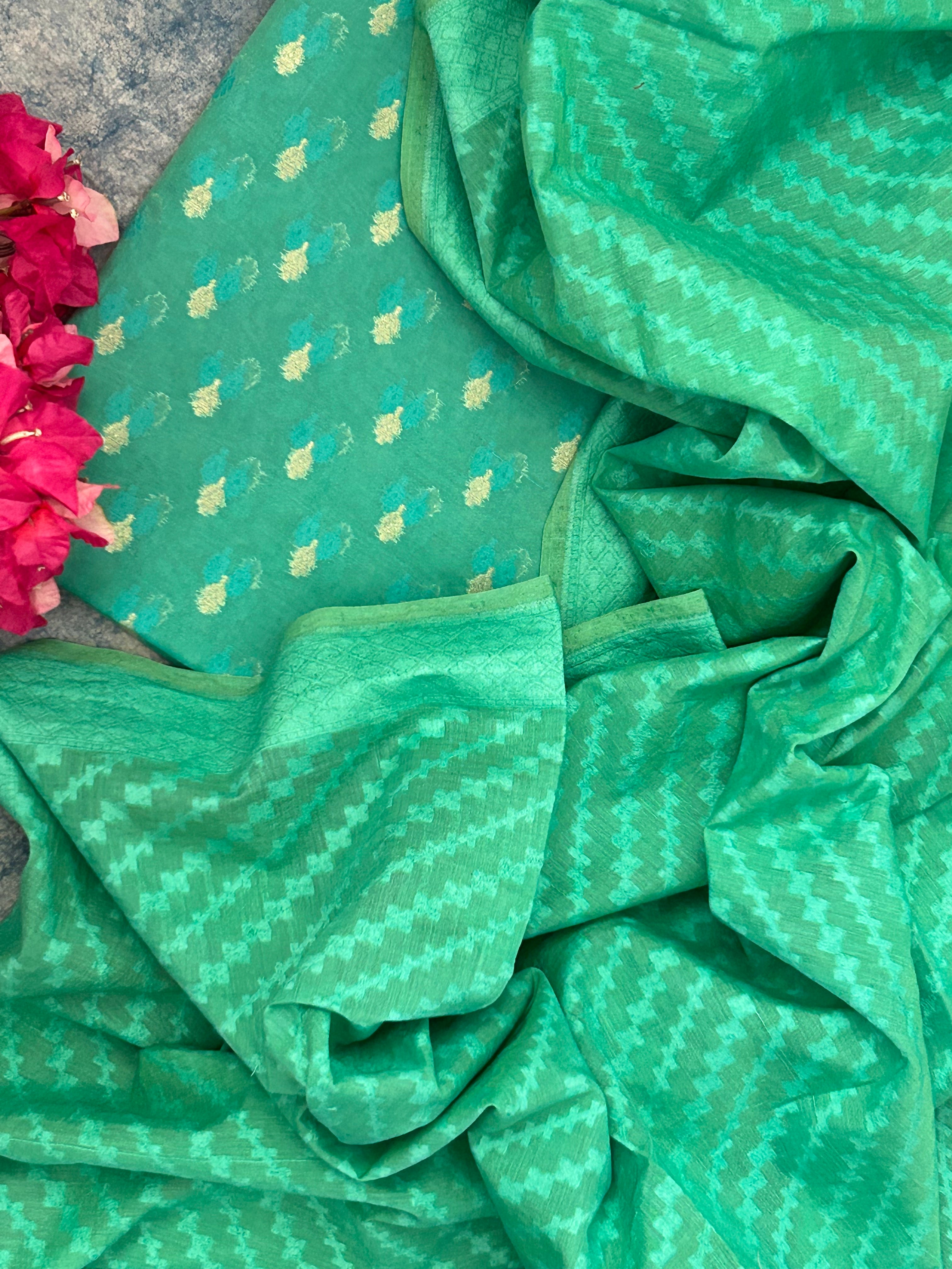 Handcrafted Kurta Dupatta set