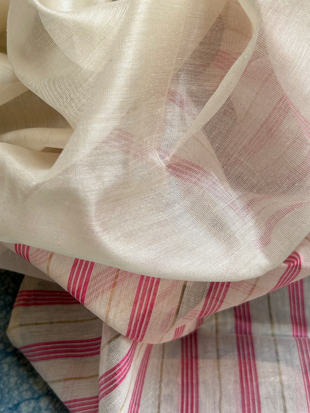 Handwoven Maheshwari Kurta Dupatta Set