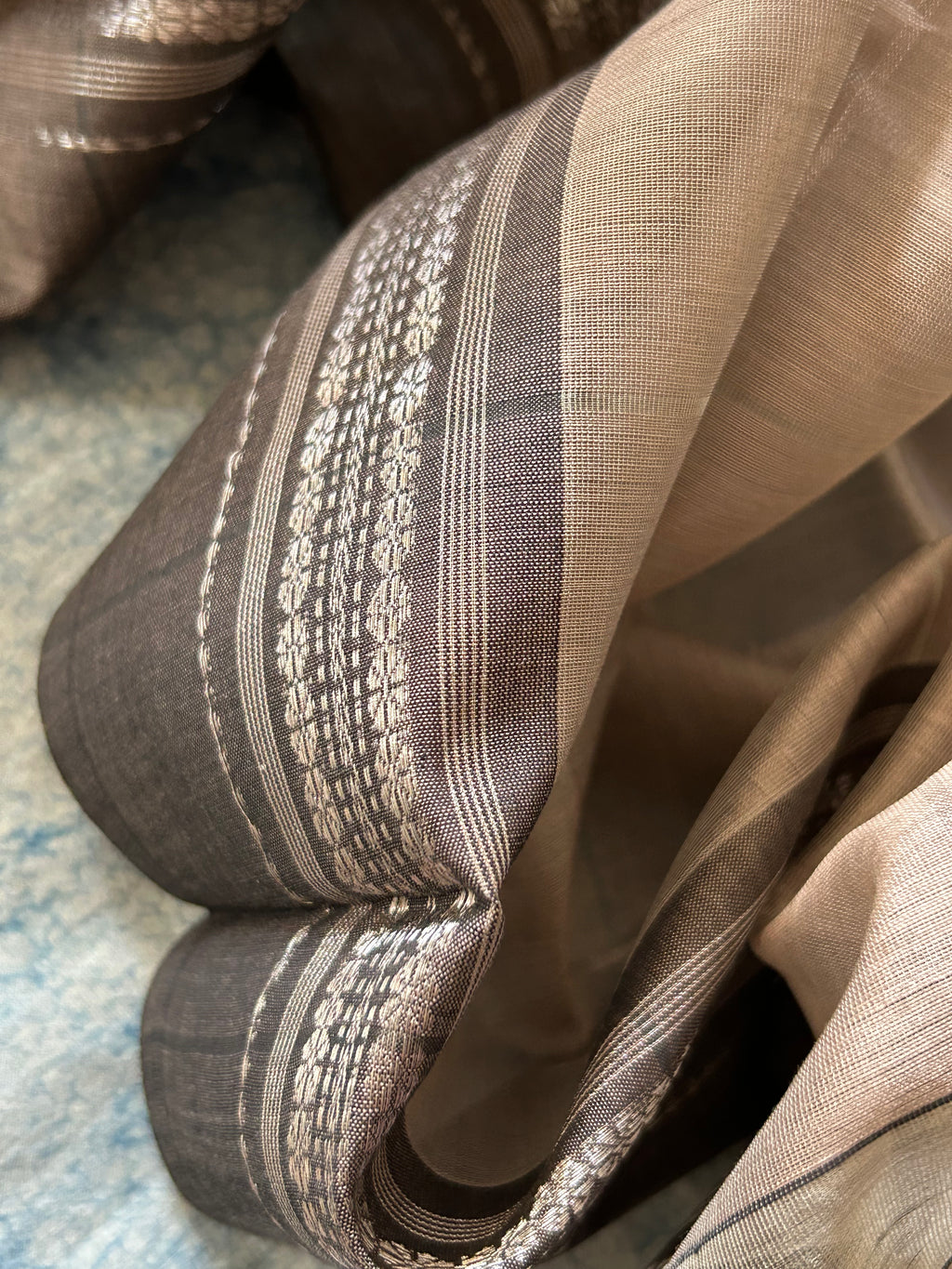 Handwoven Maheshwari Kurta Dupatta Set