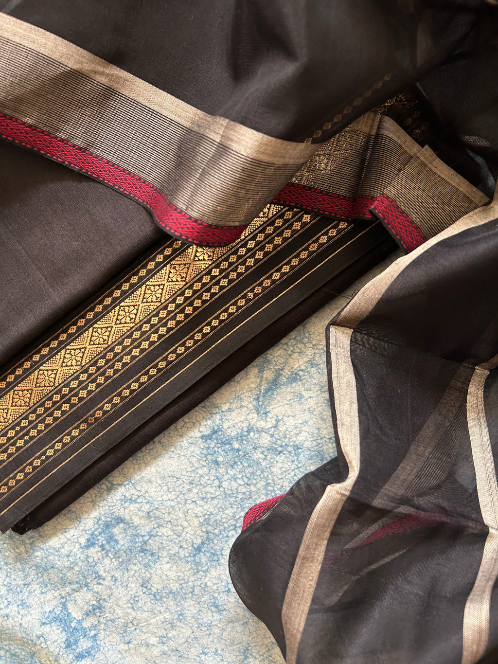 Handwoven Maheshwari Kurta Dupatta Set