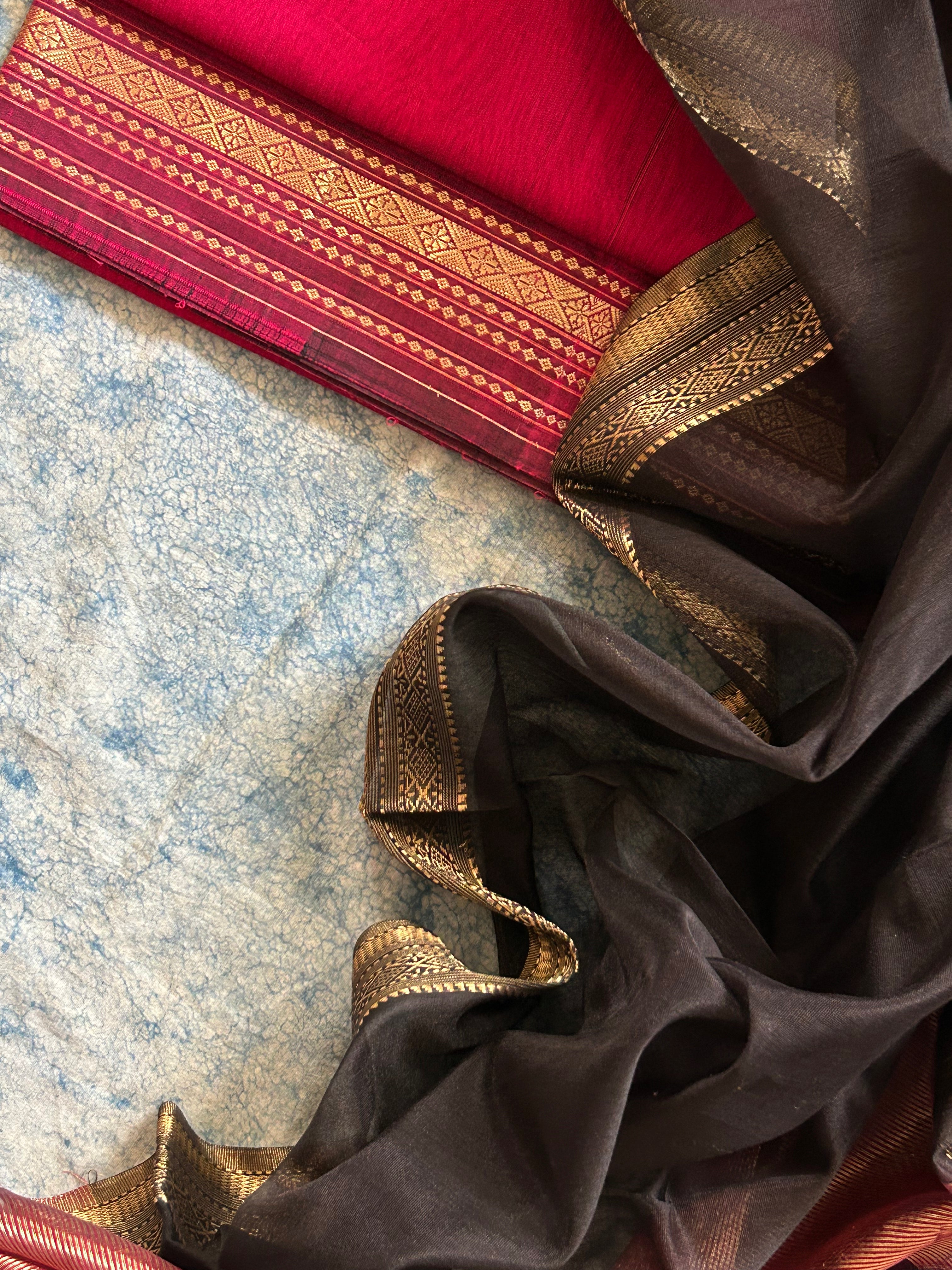 Handwoven Maheshwari Kurta Dupatta Set