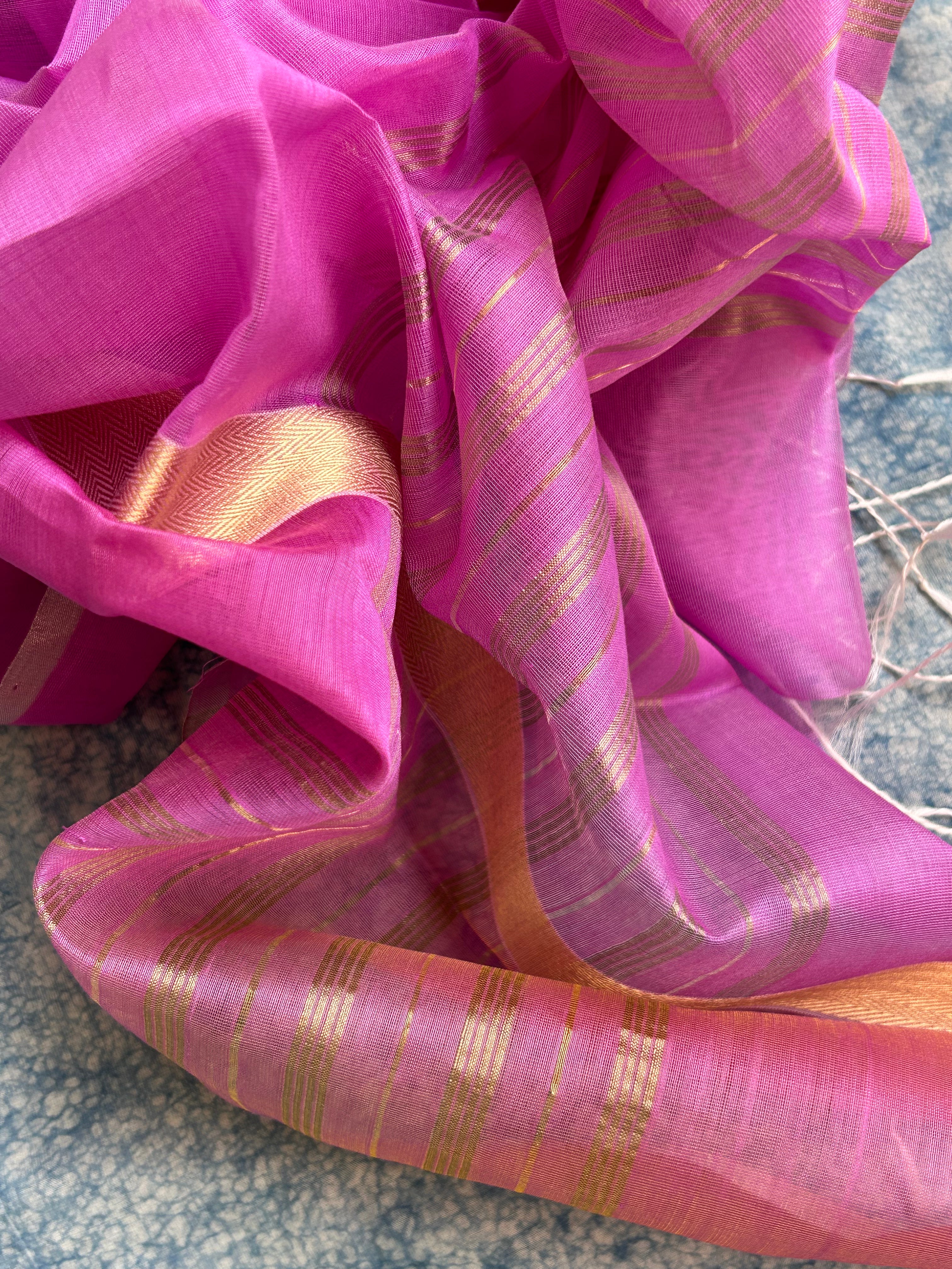 Handwoven Maheshwari Kurta Dupatta Set