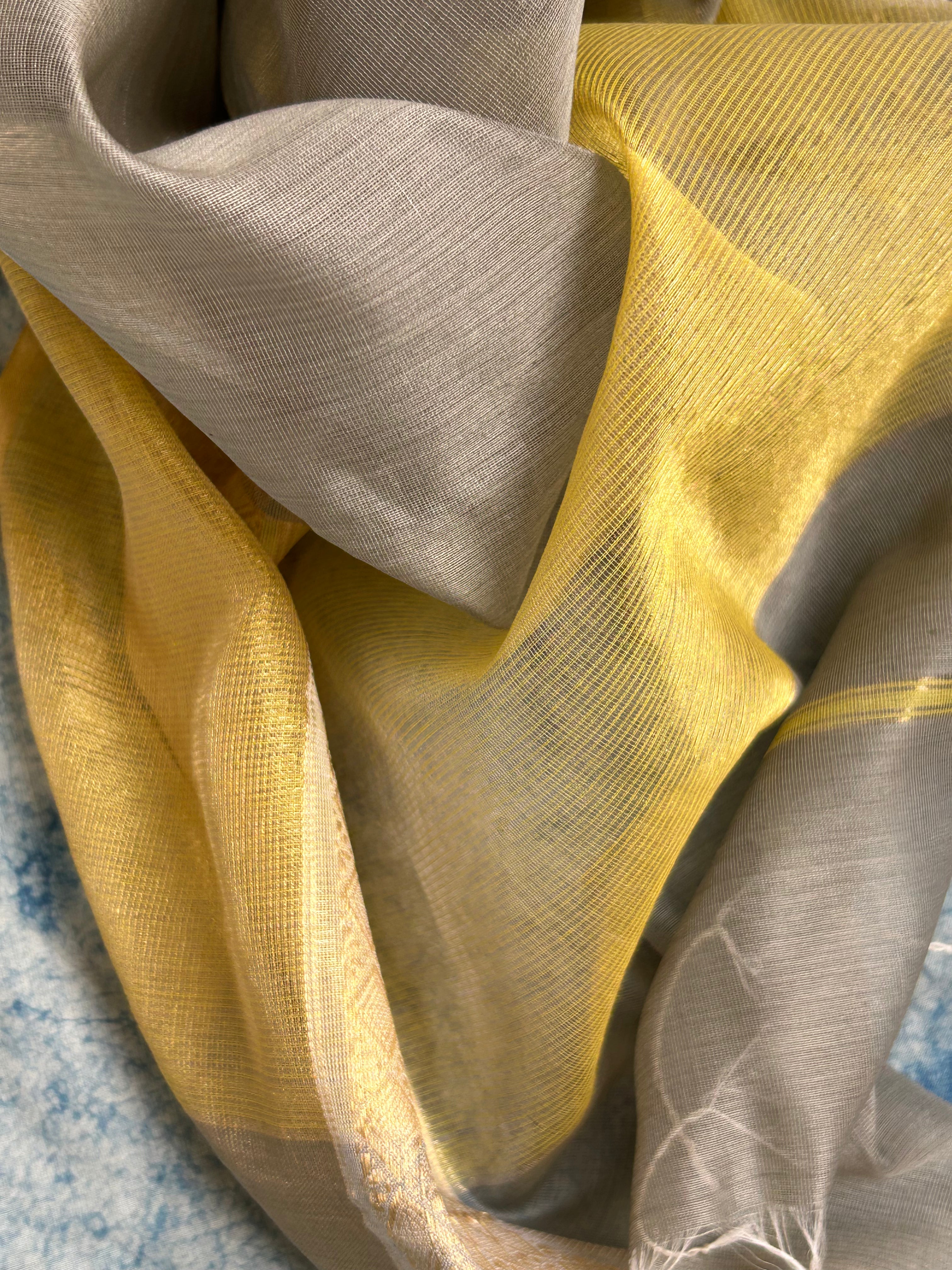 Handwoven Maheshwari Kurta Dupatta Set