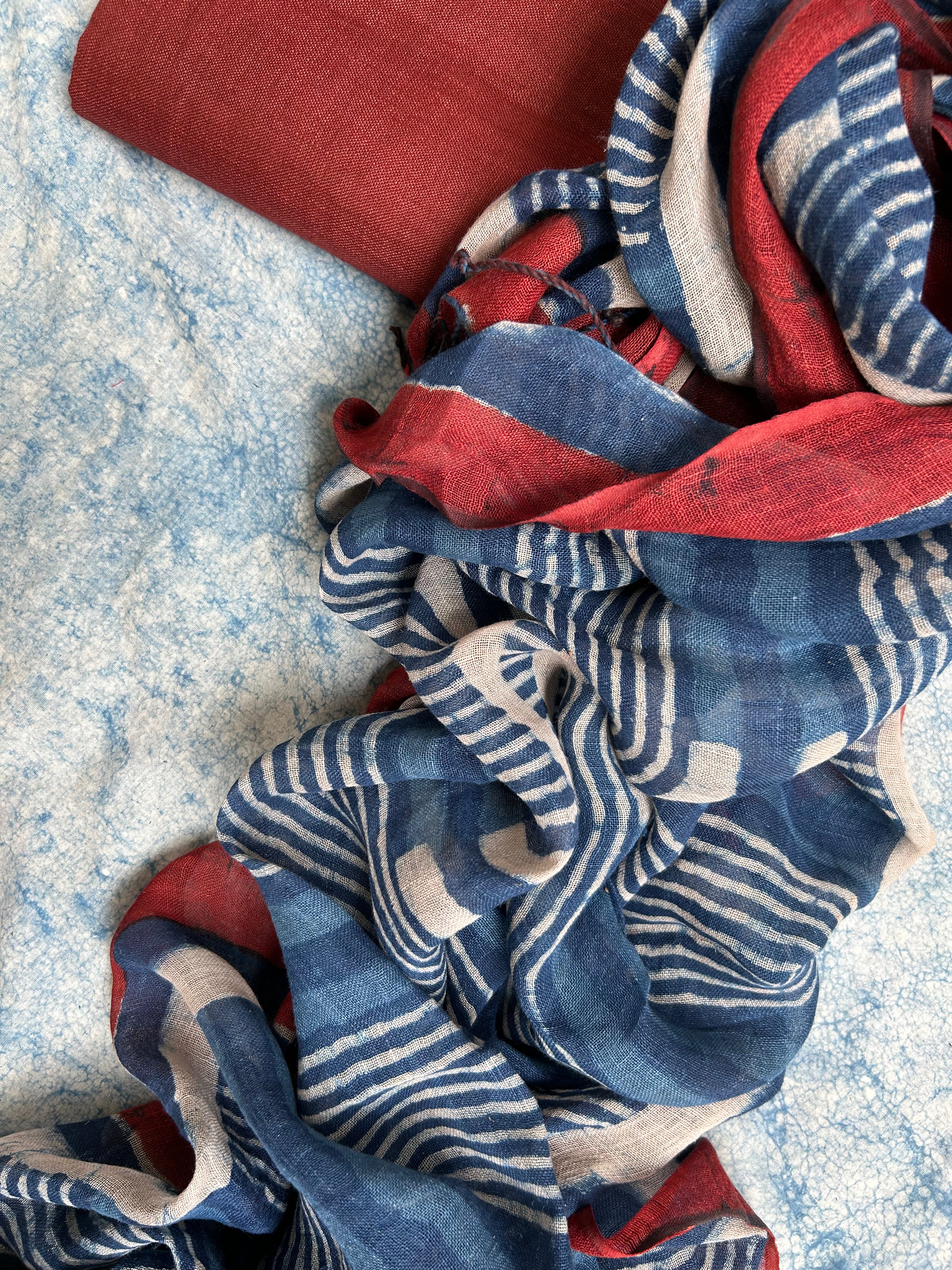 Handcrafted Linen Kurta Dupatta Set