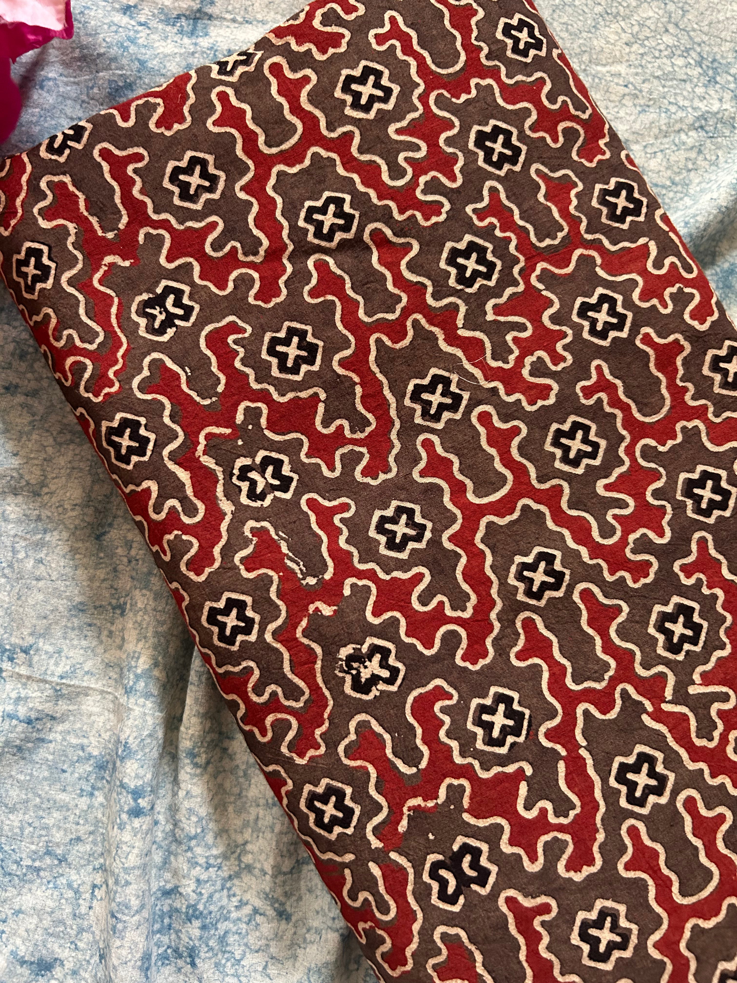 Handcrafted Cotton Fabric 2.5m