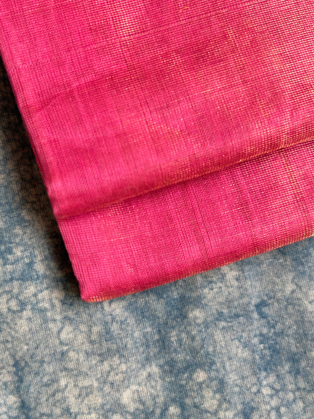 Handwoven Maheshwari Kurta Dupatta Set