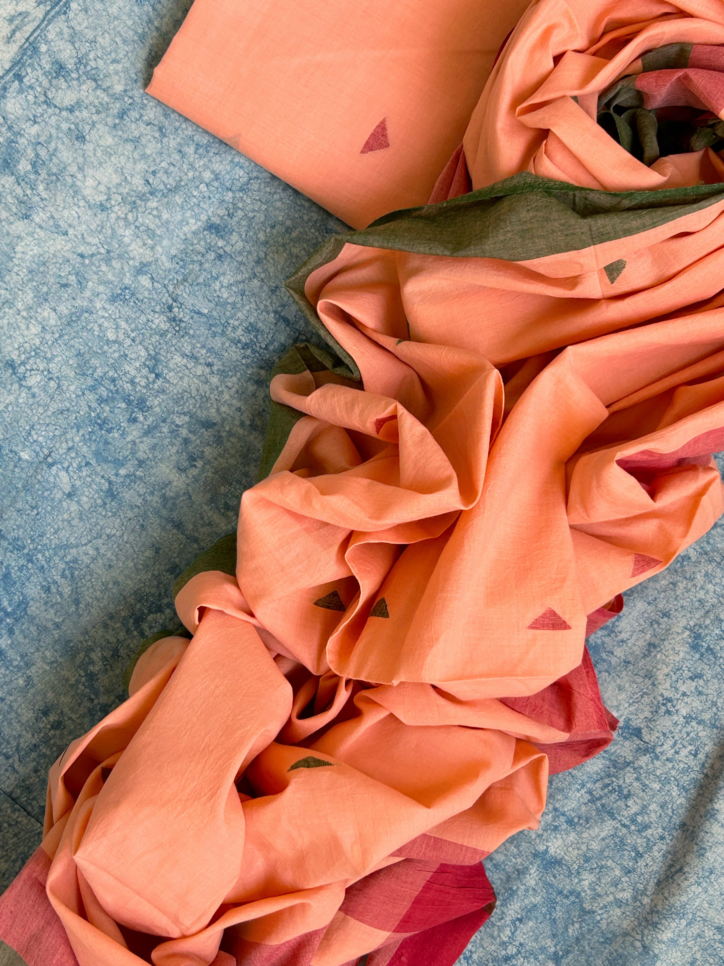 A Peachy Affair - Handwoven Bengal Jamdani Kurta Dupatta set