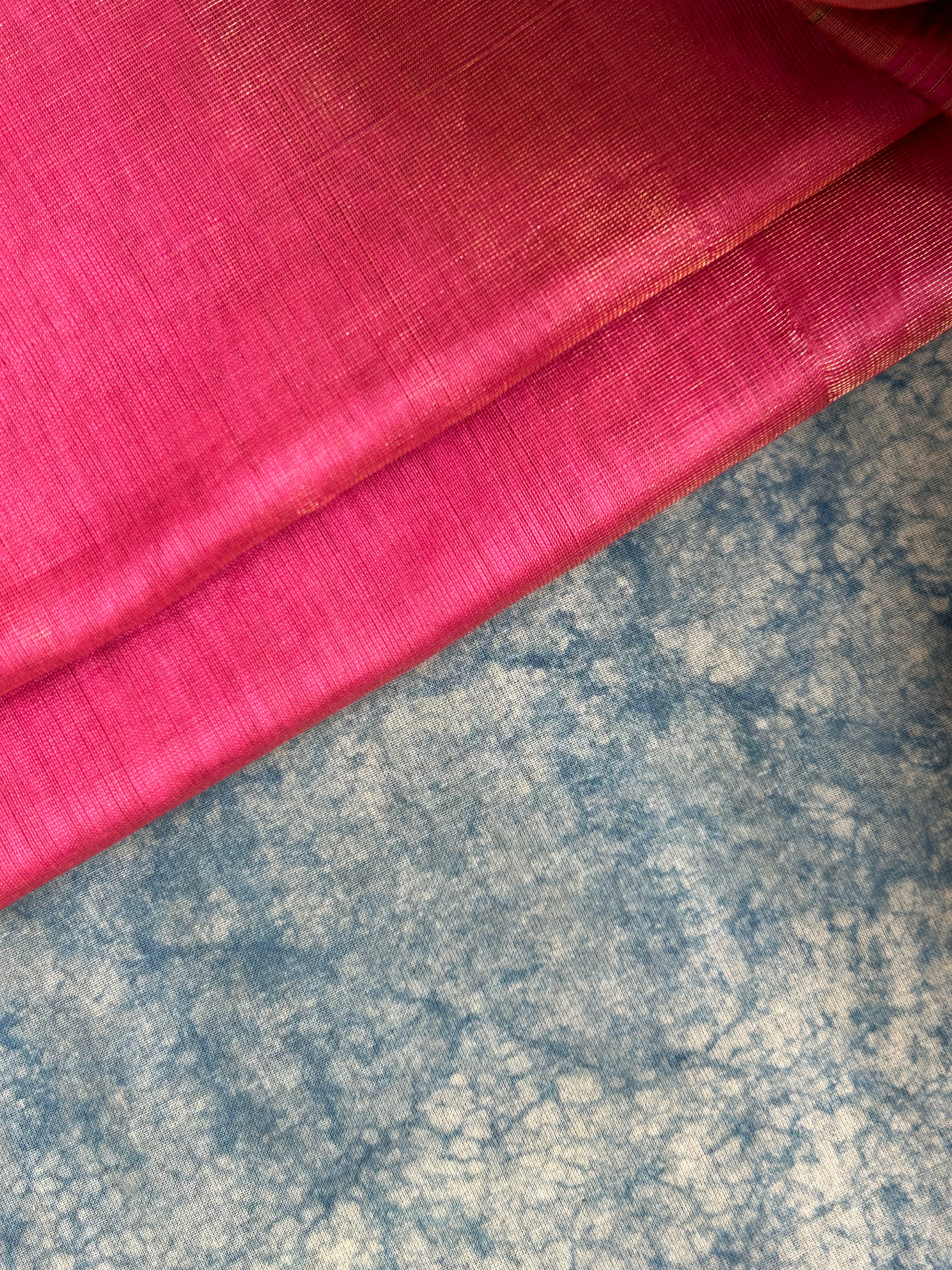 Handwoven Maheshwari Kurta Dupatta Set