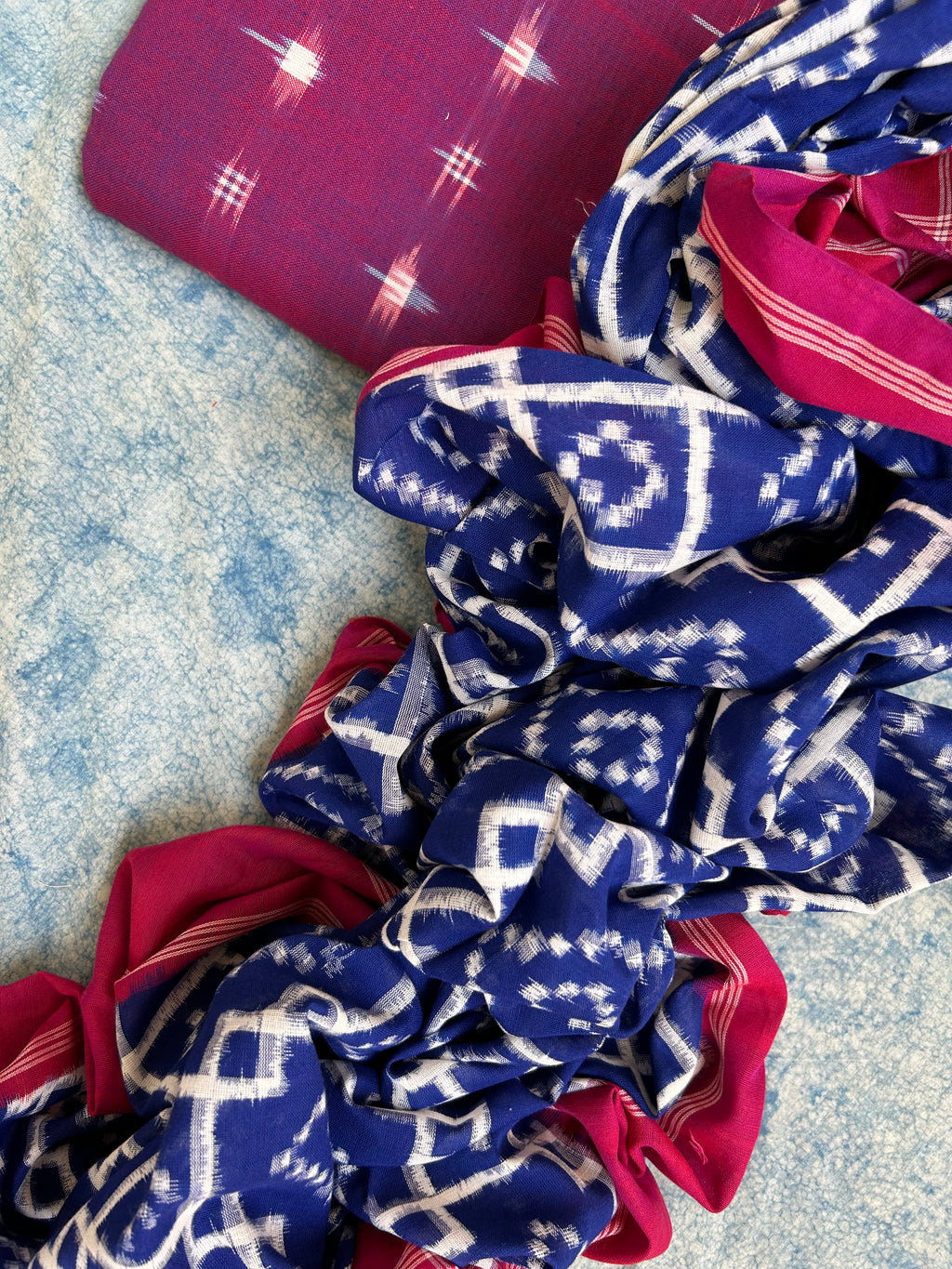 Handwoven Double Ikat Kurta Telia Dupatta Set