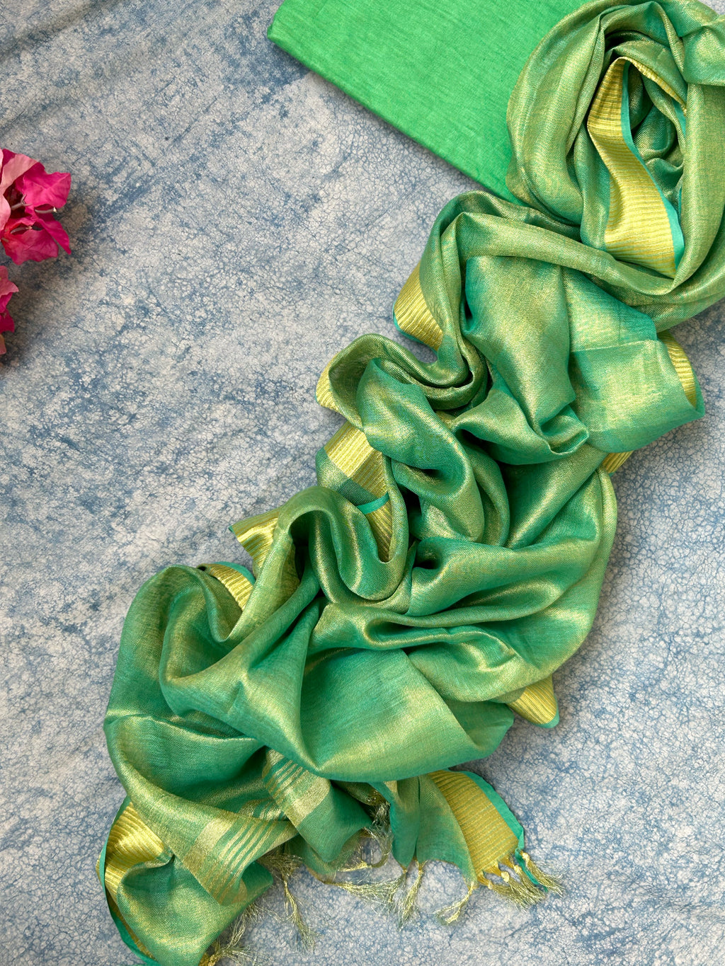 Handcrafted Linen Kurta Dupatta Set