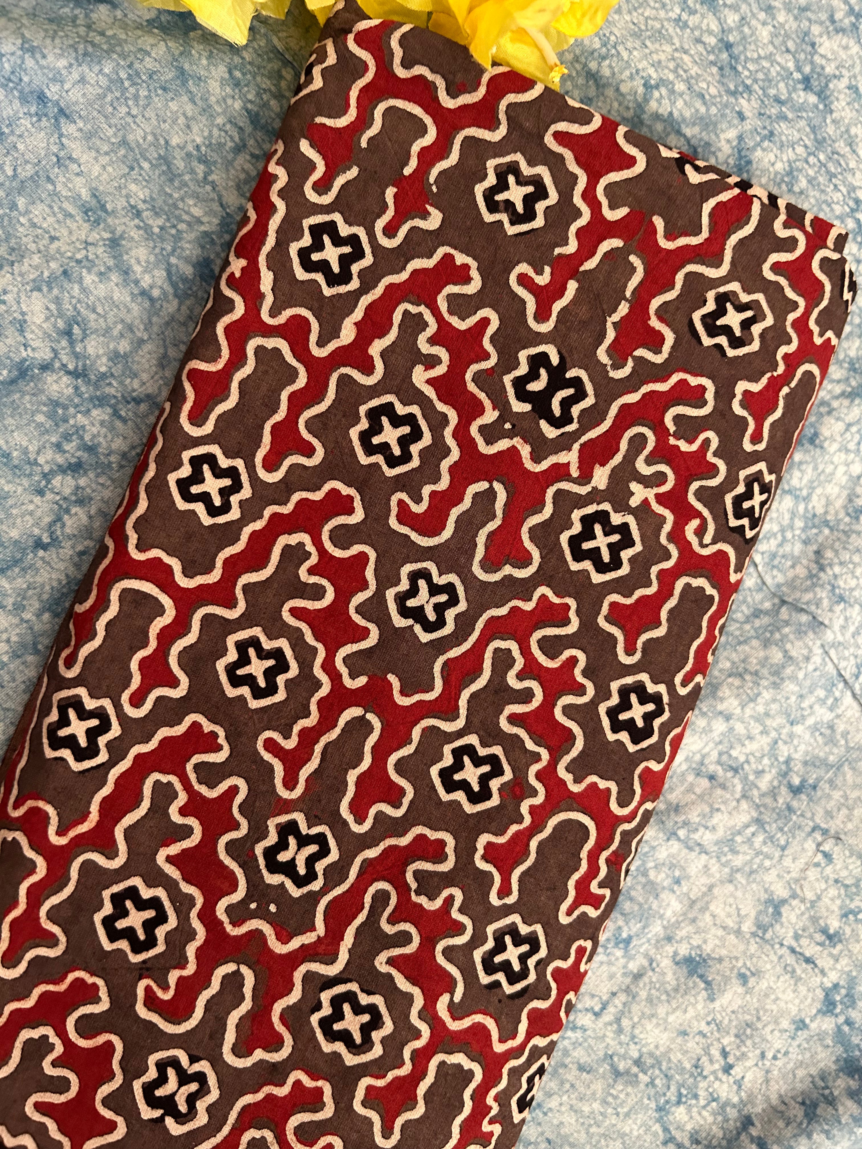 Handcrafted Cotton Fabric 2.5m