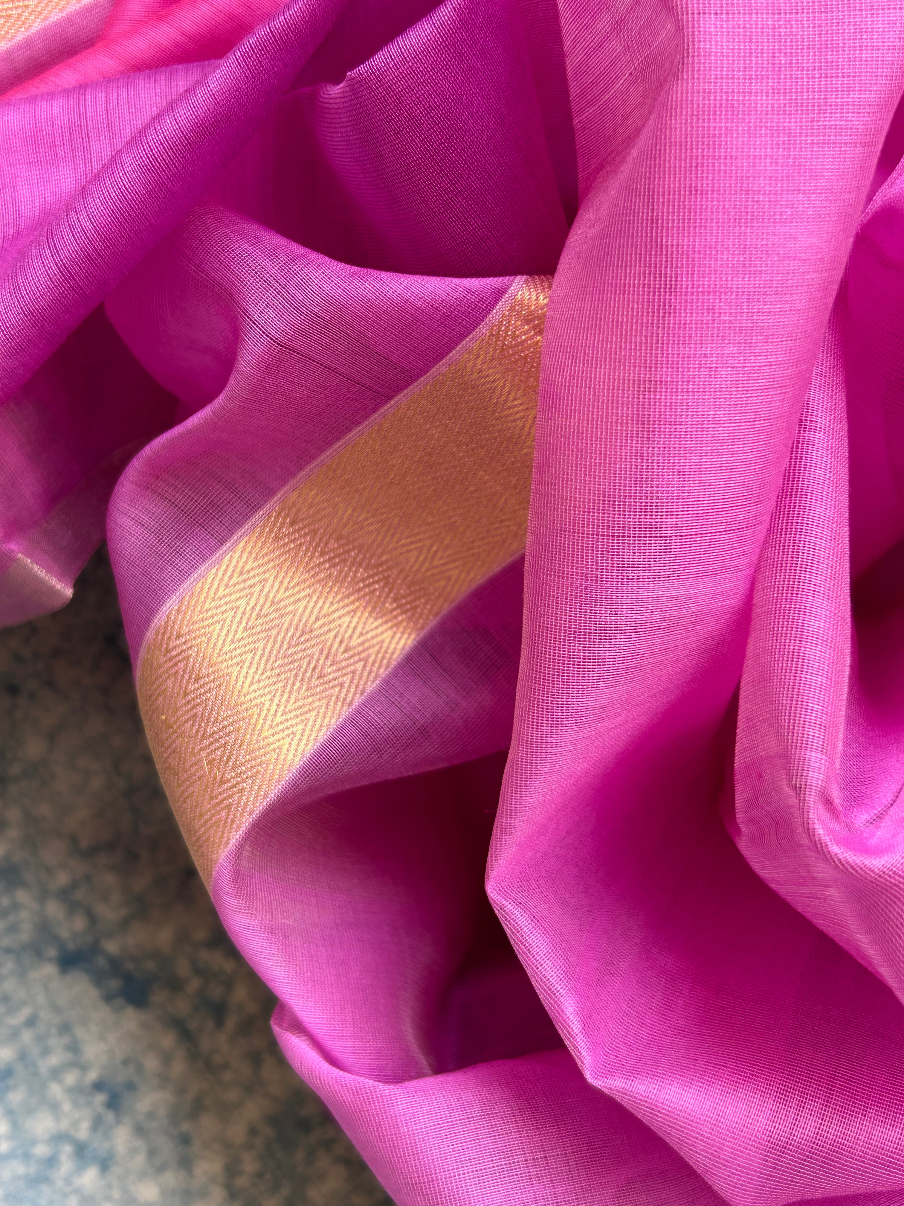 Handwoven Maheshwari Kurta Dupatta Set