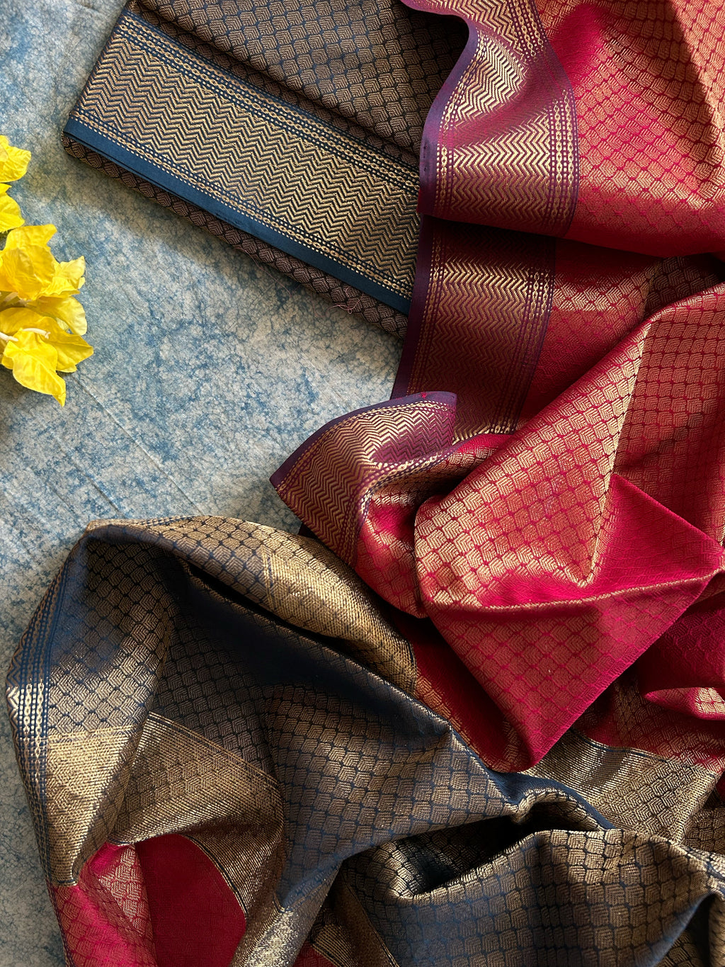 Handwoven Tissue Maheshwari Kurta Dupatta Set
