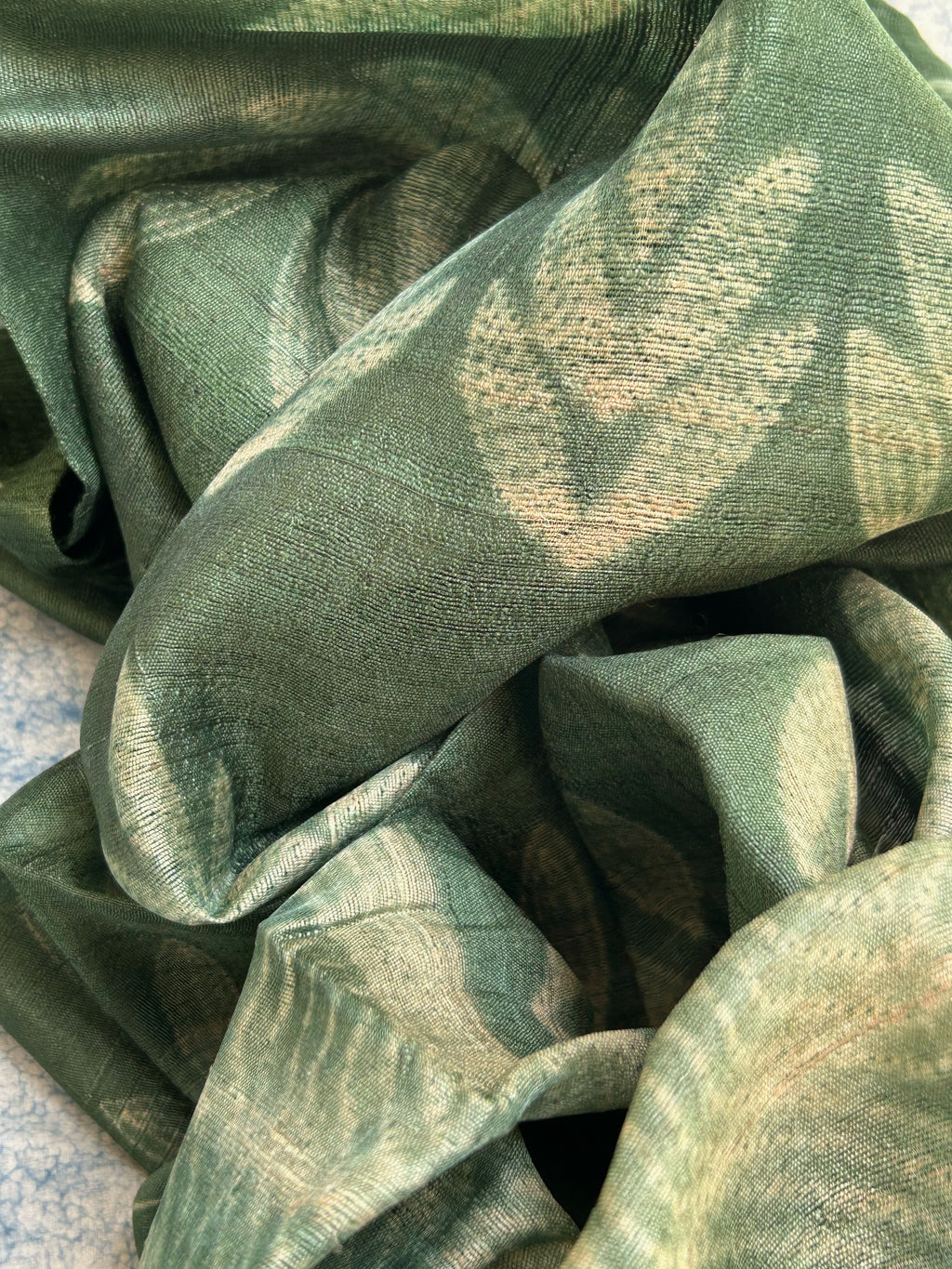 Handwoven & Handmade Tussar Shibori Kurta Dupatta Set