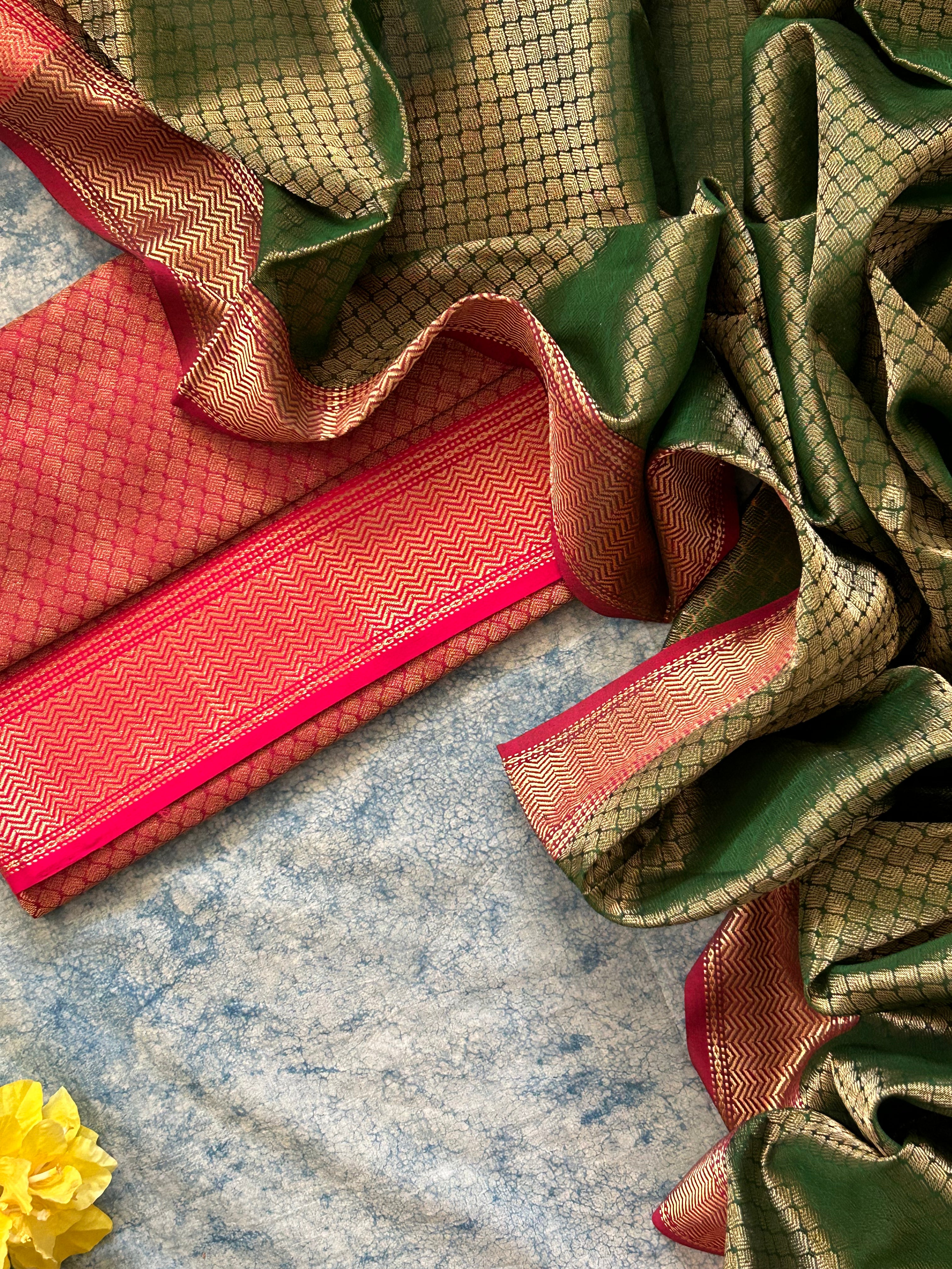 Handwoven Tissue Maheshwari Kurta Dupatta Set