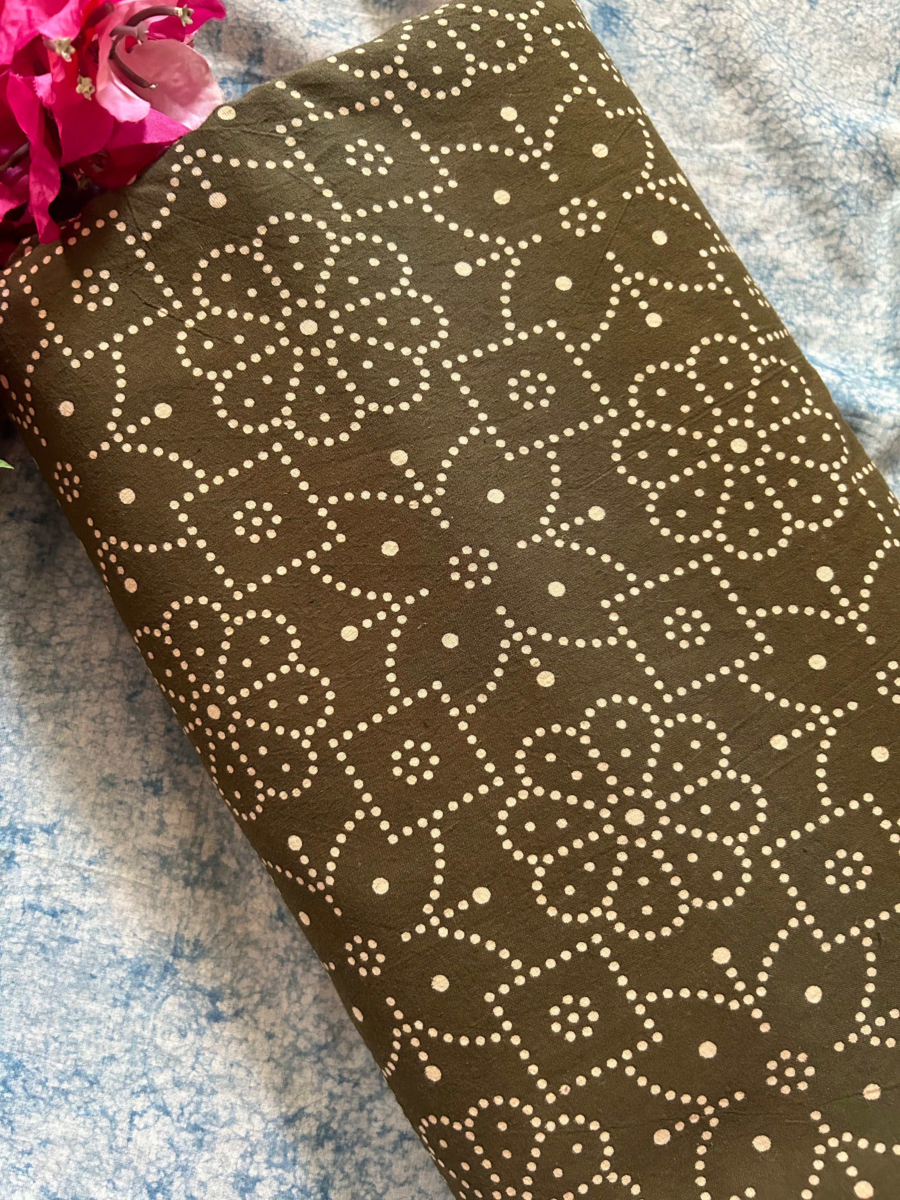 Handcrafted Cotton Fabric 2.5m