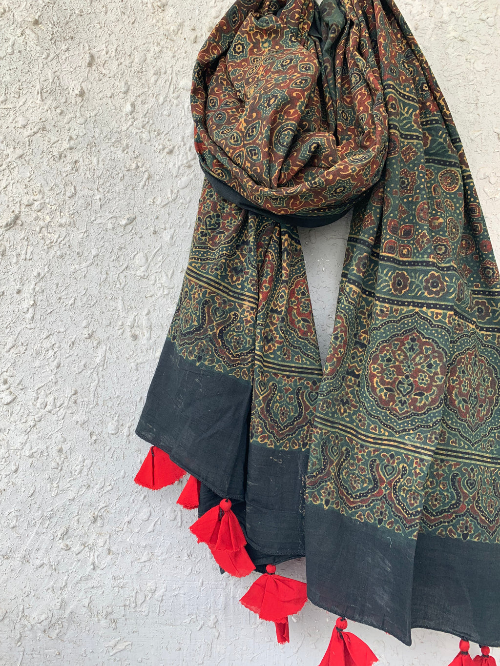 Handblock Ajrakh Dupatta