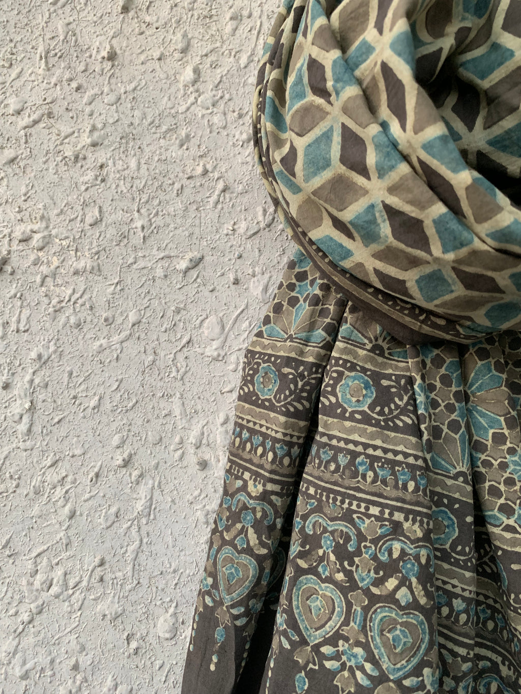 Handblock Ajrakh Dupatta