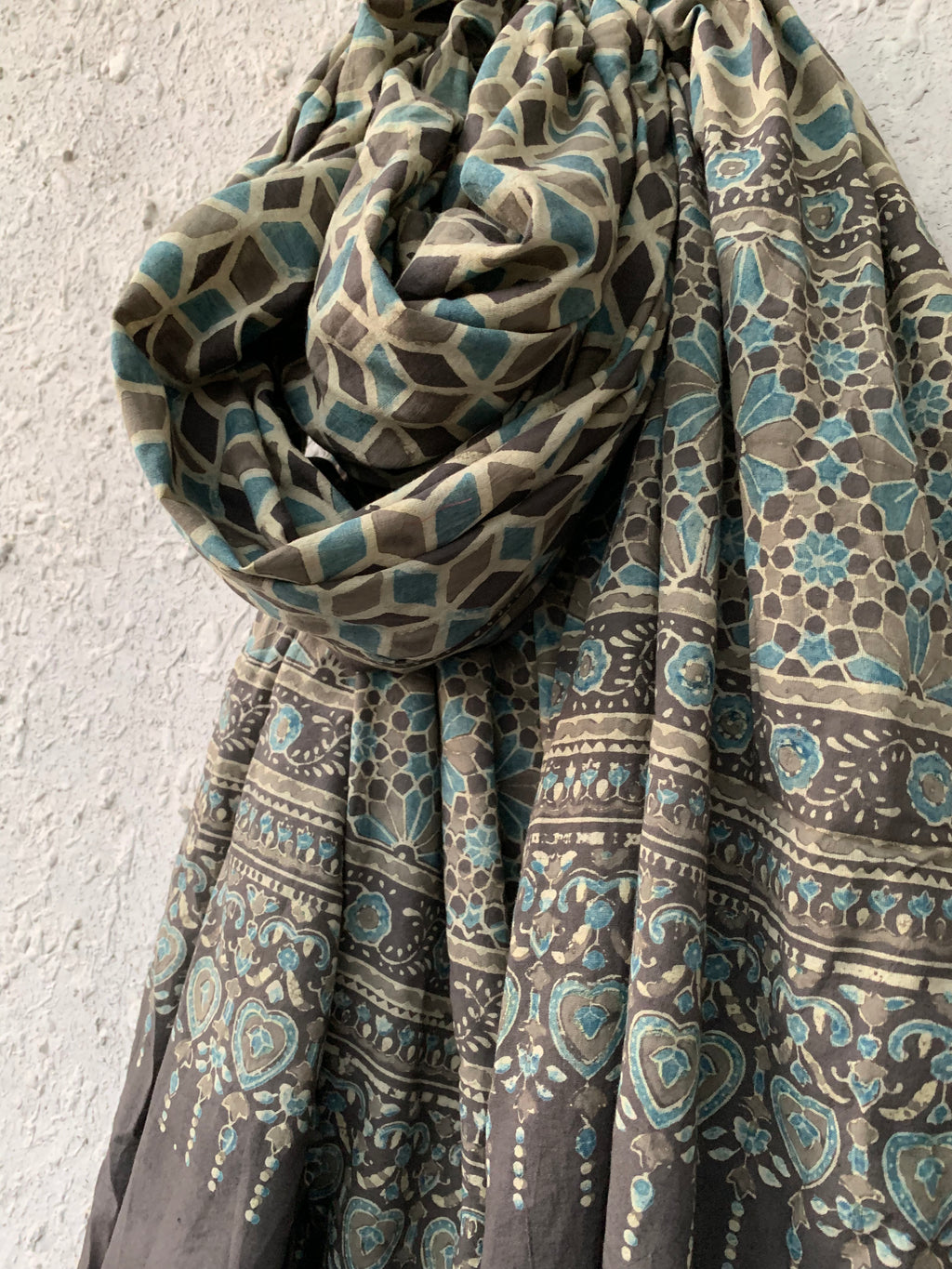Handblock Ajrakh Dupatta