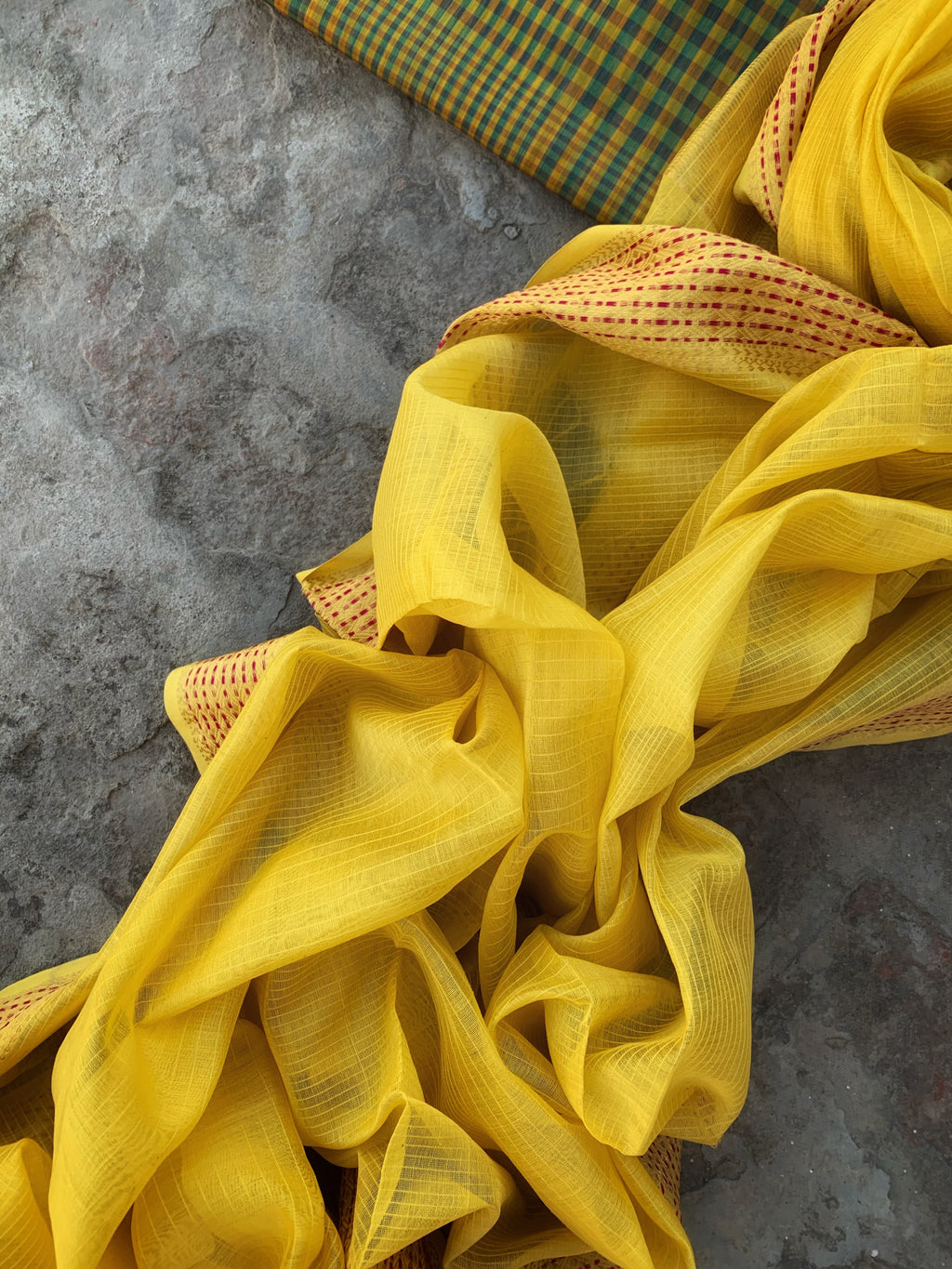 Handwoven Maheshwari Kurta dupatta set