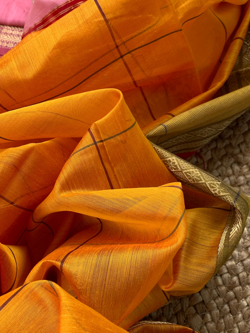 Handwoven Maheshwari Kurta dupatta set