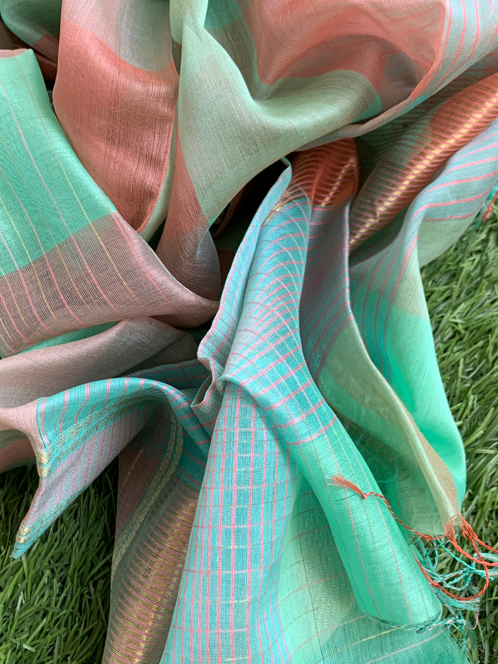 Handwoven Maheshwari Kurta dupatta set