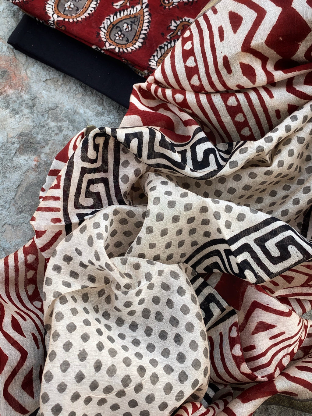 Handblock chanderi suit (Prebook only & will be shipped by 24th april)