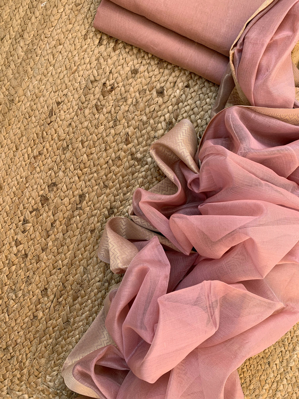 Handwoven Maheshwari Kurta dupatta set