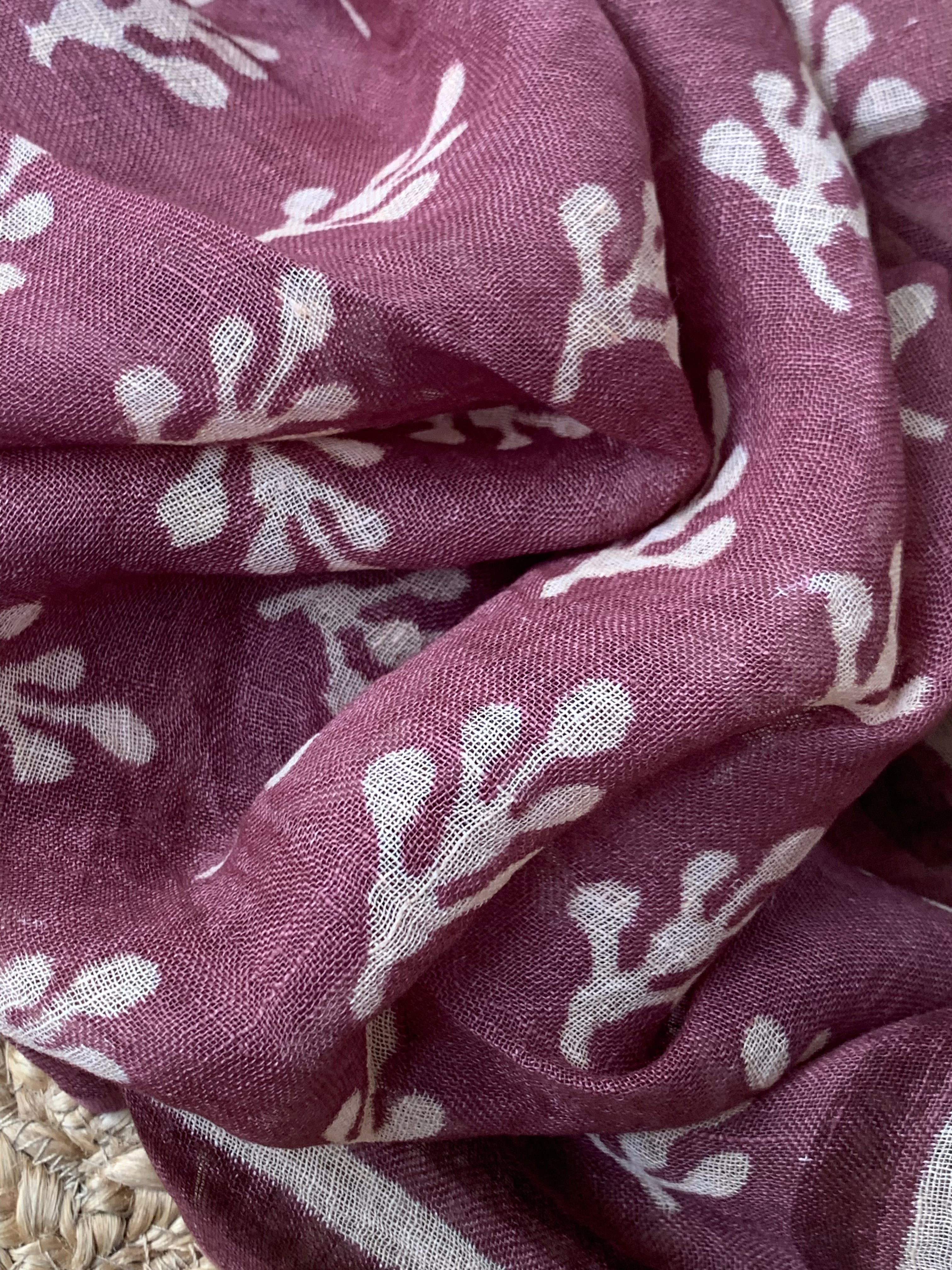 Handcrafted Linen Kurta Dupatta Set