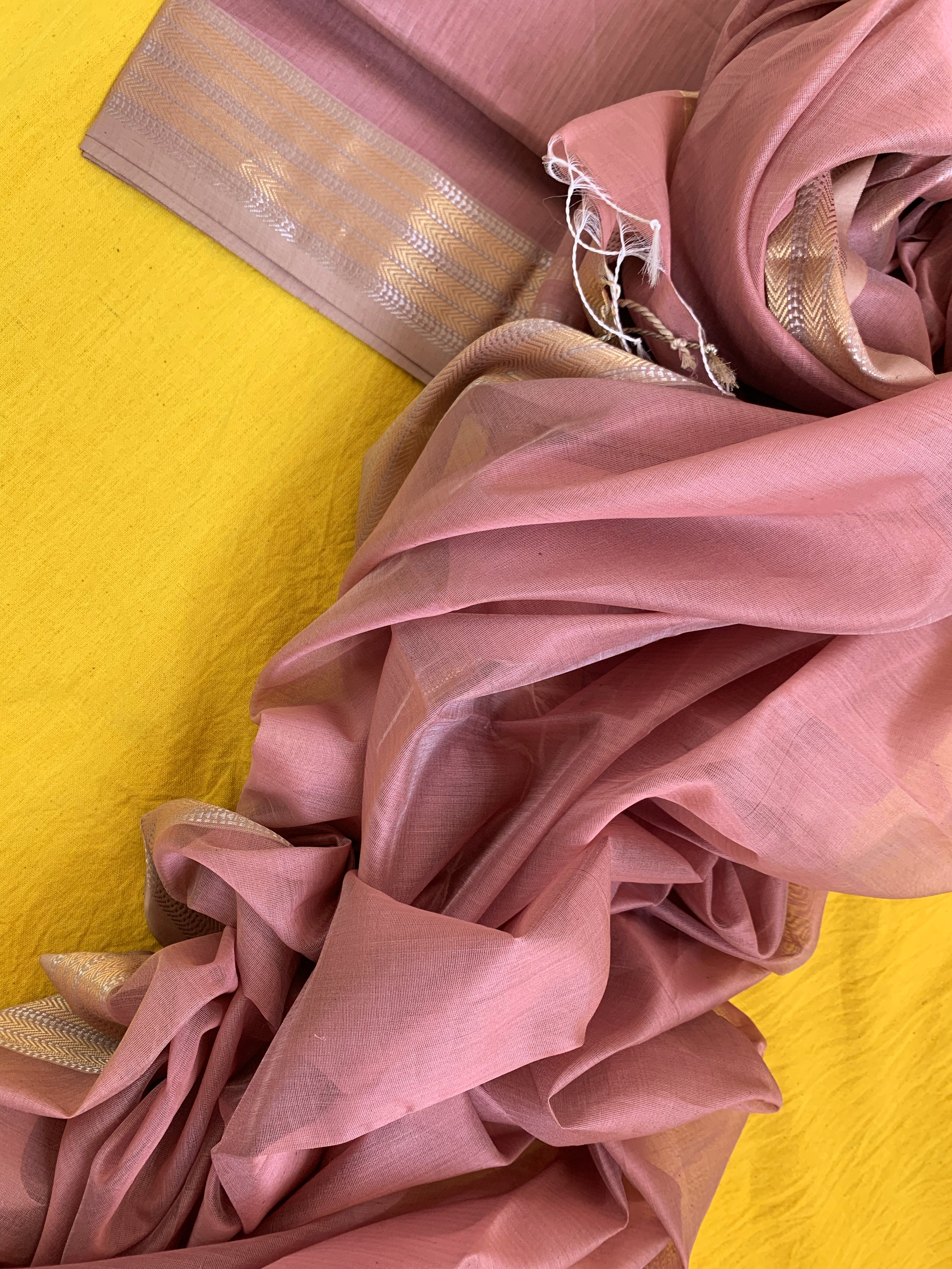 Handwoven Maheshwari Kurta dupatta set