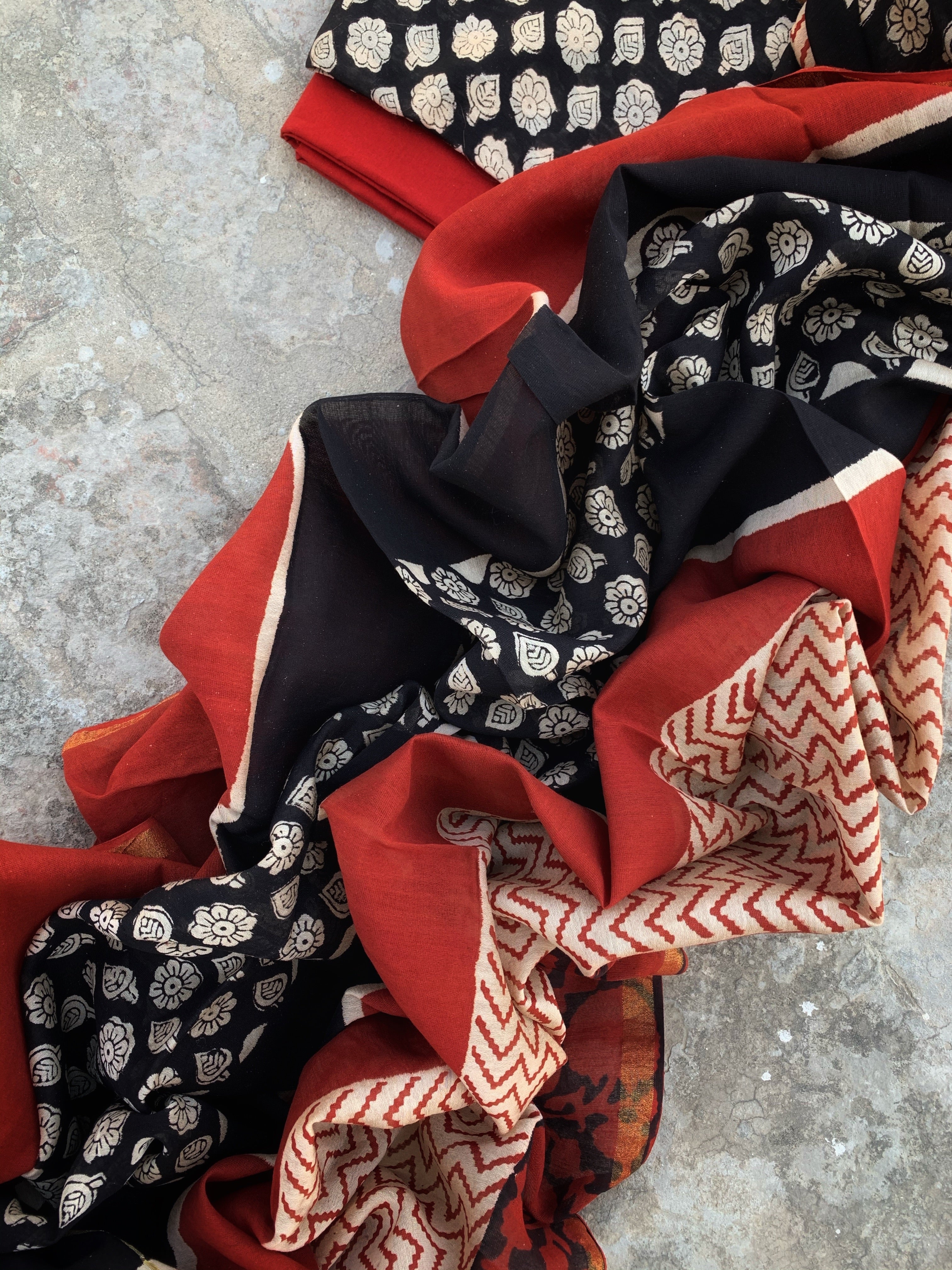 Handblock chanderi suit