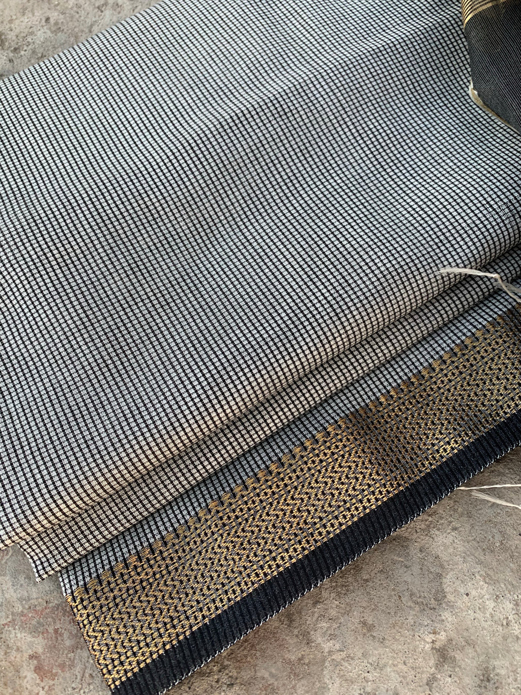 Handwoven Maheshwari Kurta dupatta set