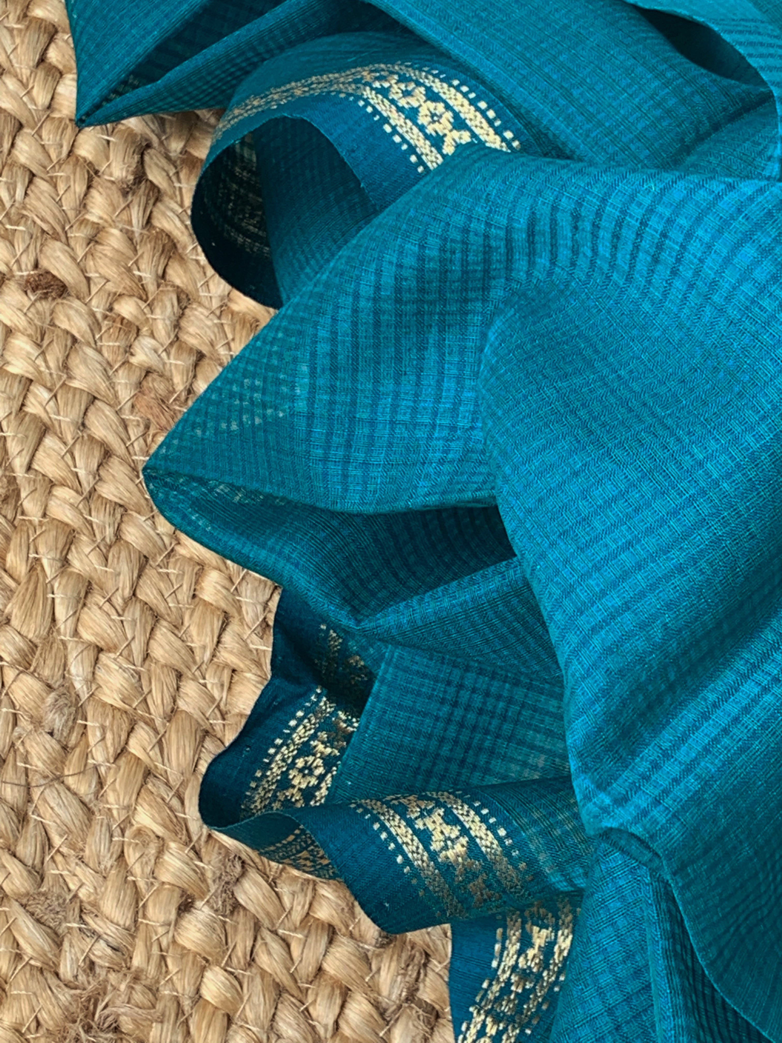 Handwoven Maheshwari Kurta dupatta set