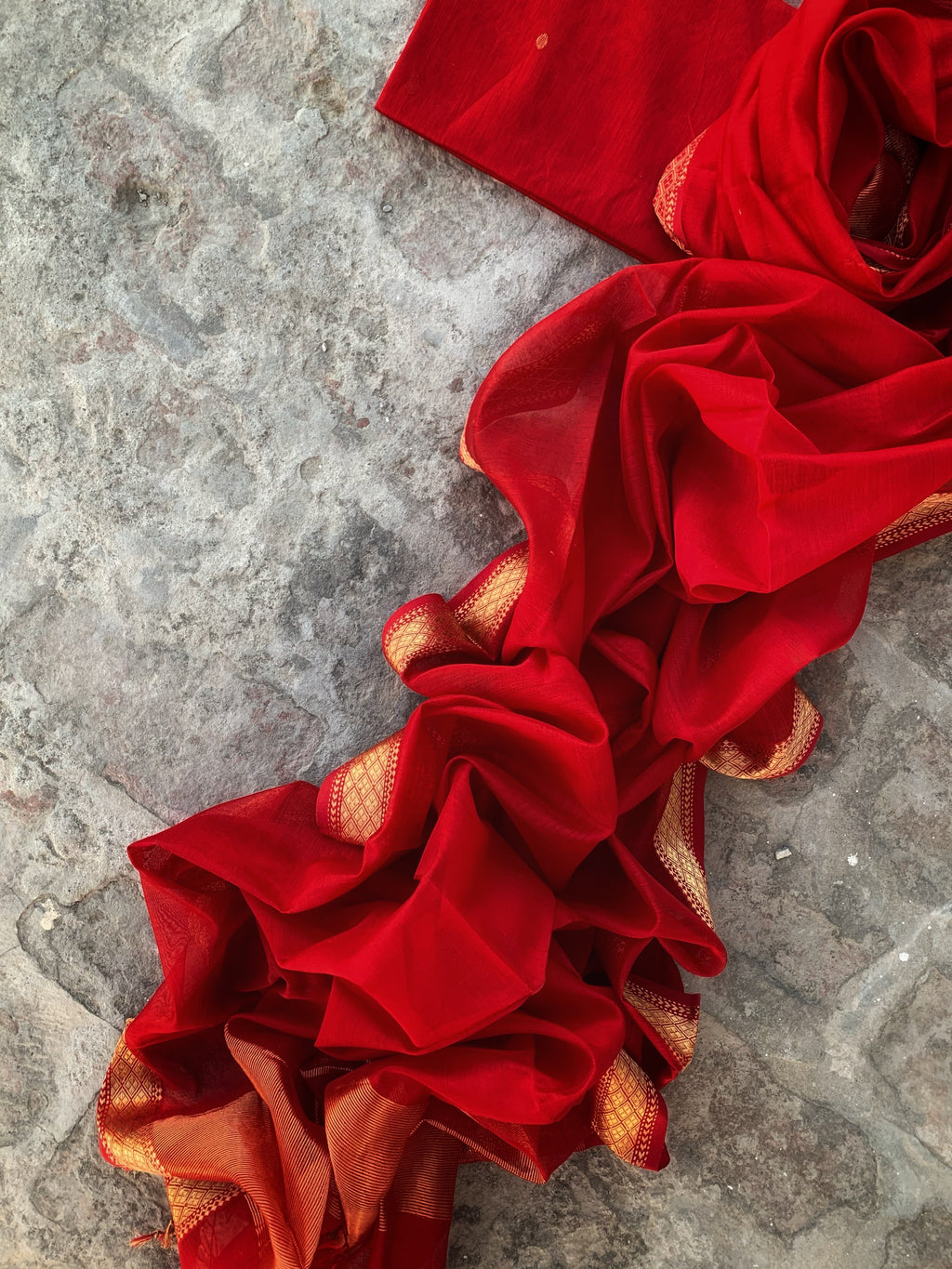 Handwoven Maheshwari Kurta dupatta set