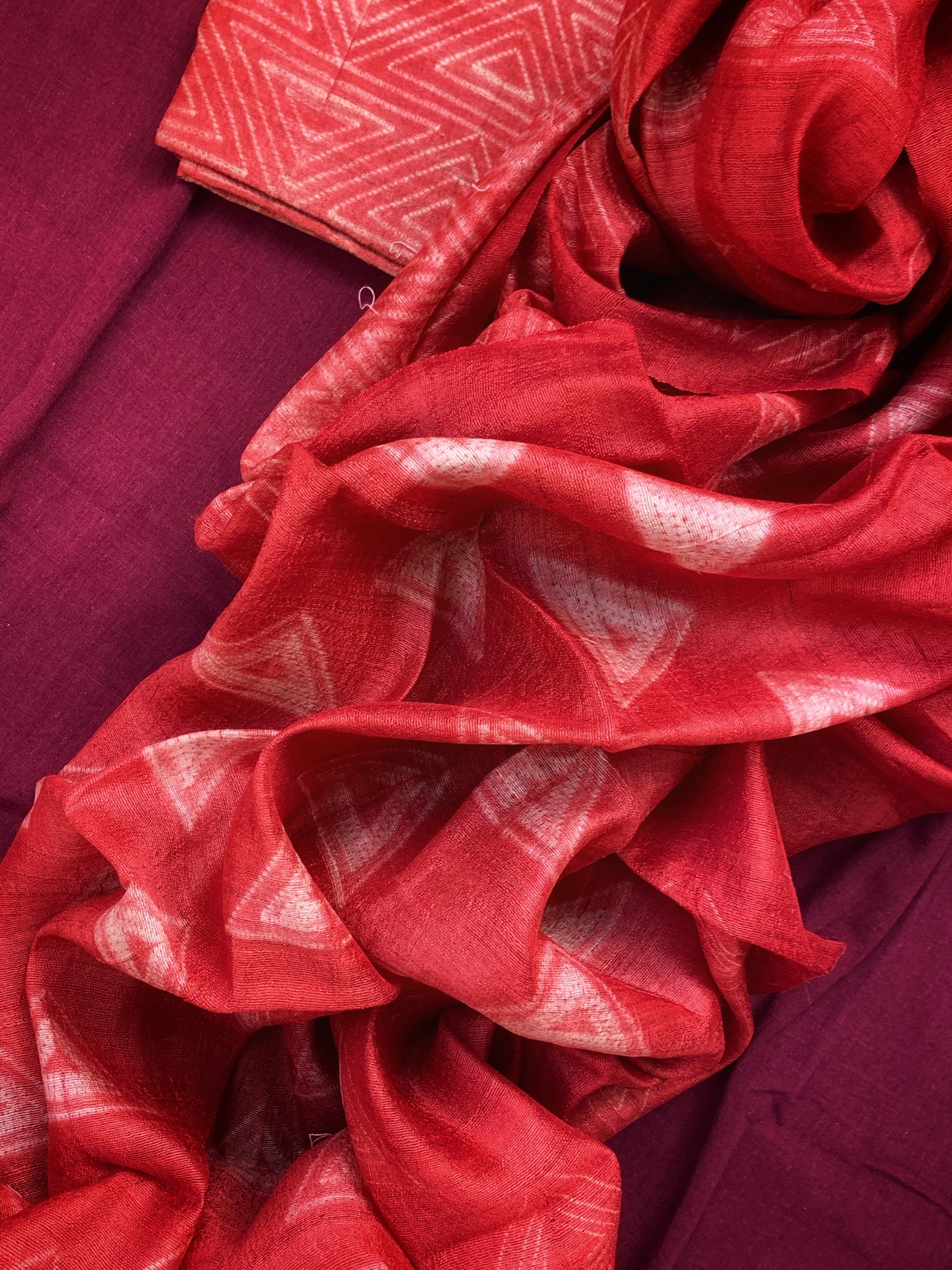 Handwoven & Handmade Tussar Shibori Kurta Dupatta Set - Tomato Red