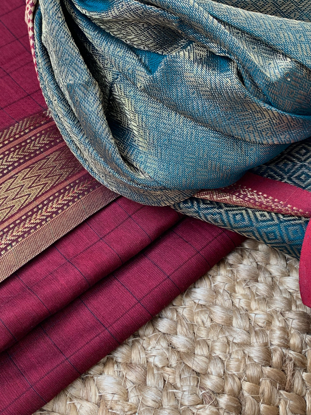 Handwoven Maheshwari Kurta dupatta set