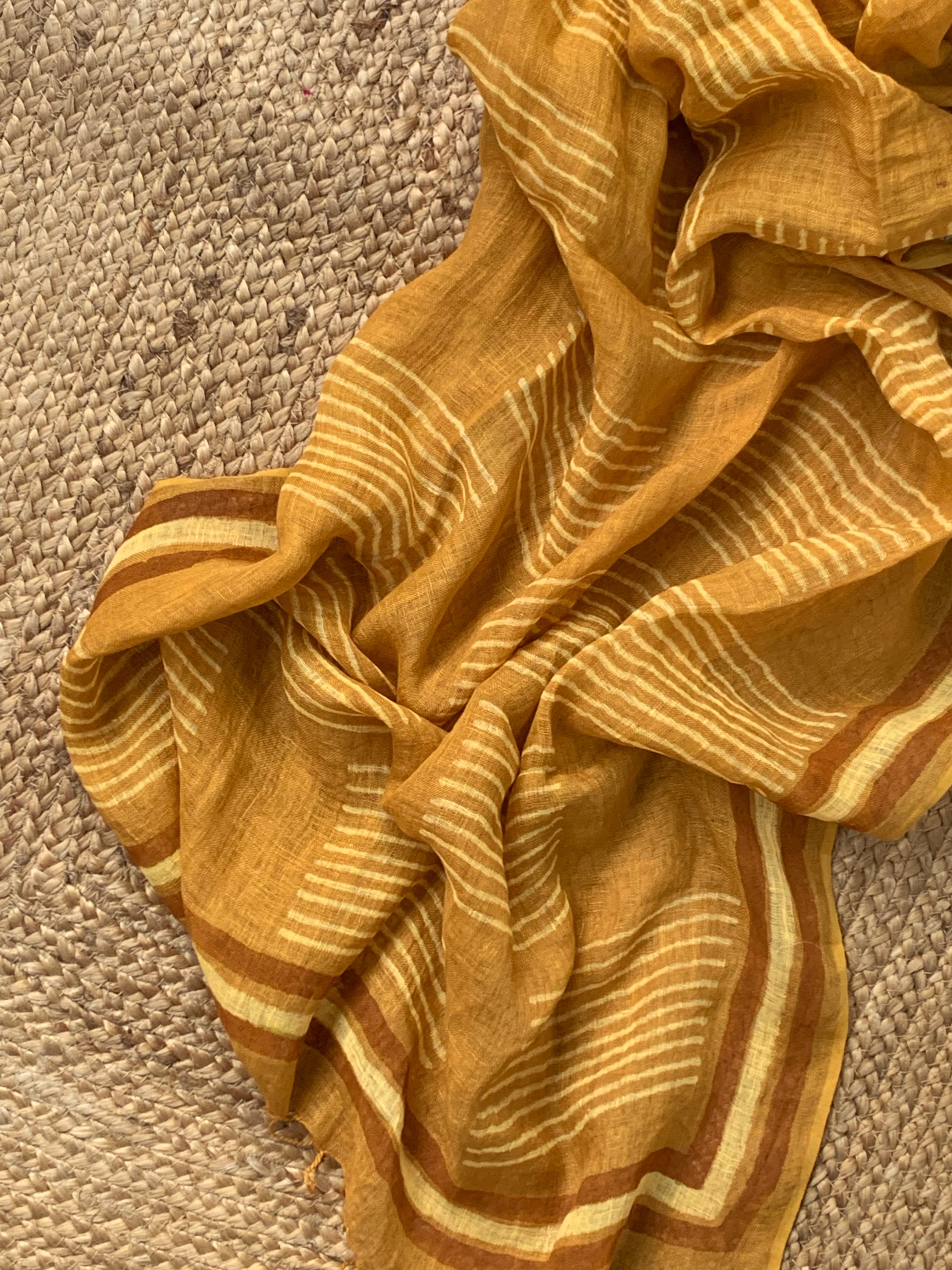 Handcrafted Linen Kurta Dupatta Set