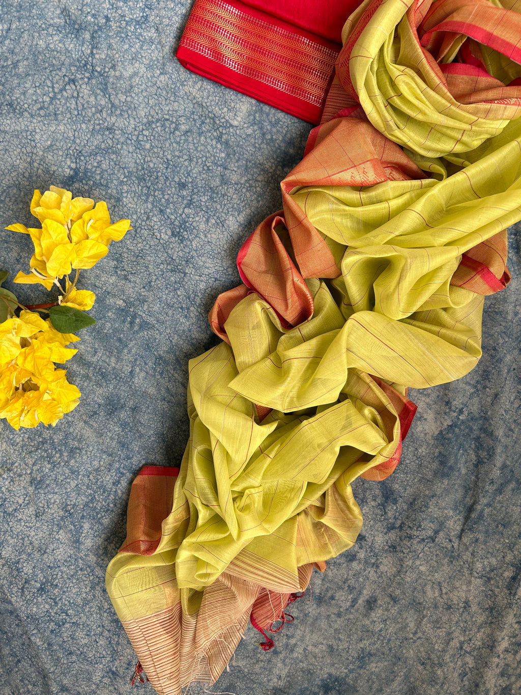 Handwoven Maheshwari Kurta Dupatta Set