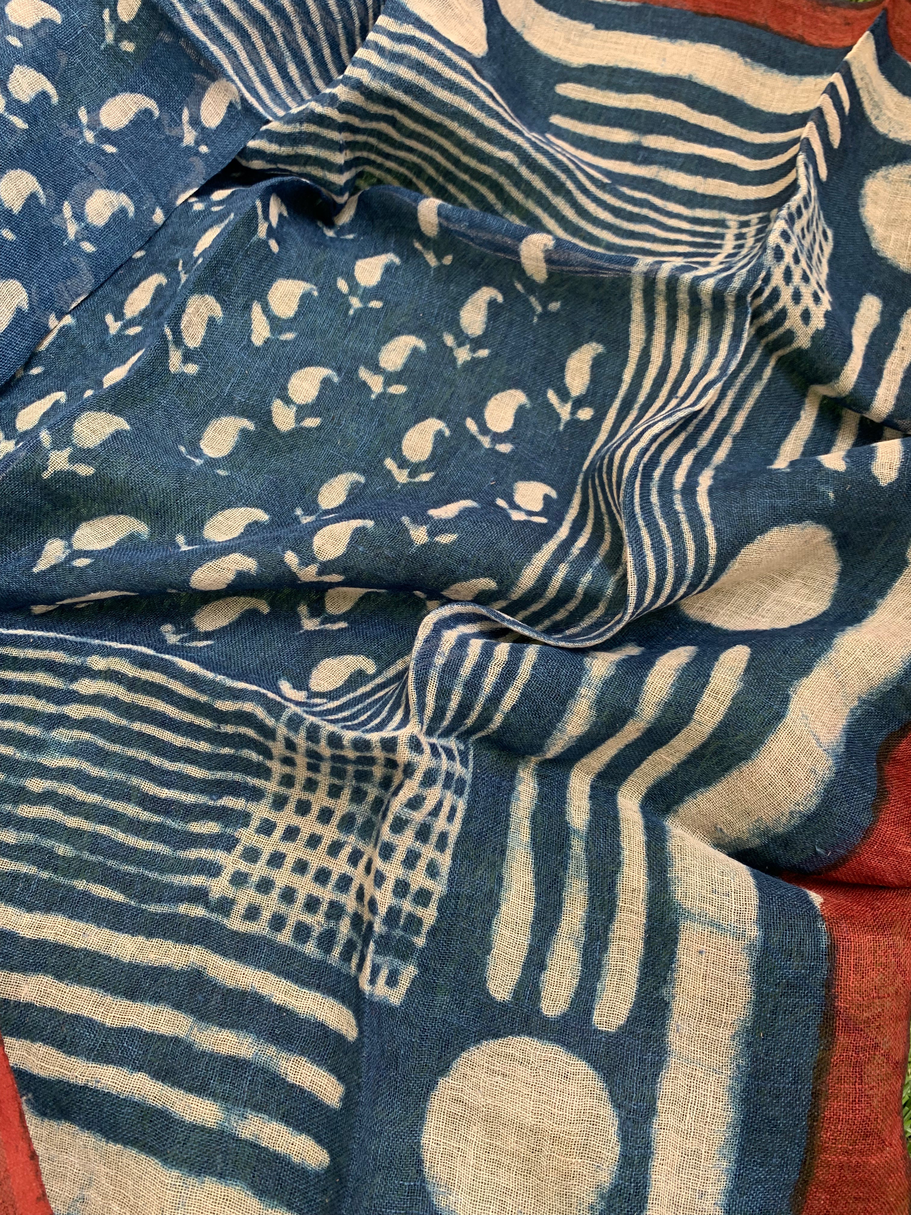 Handcrafted Linen Kurta Dupatta Set