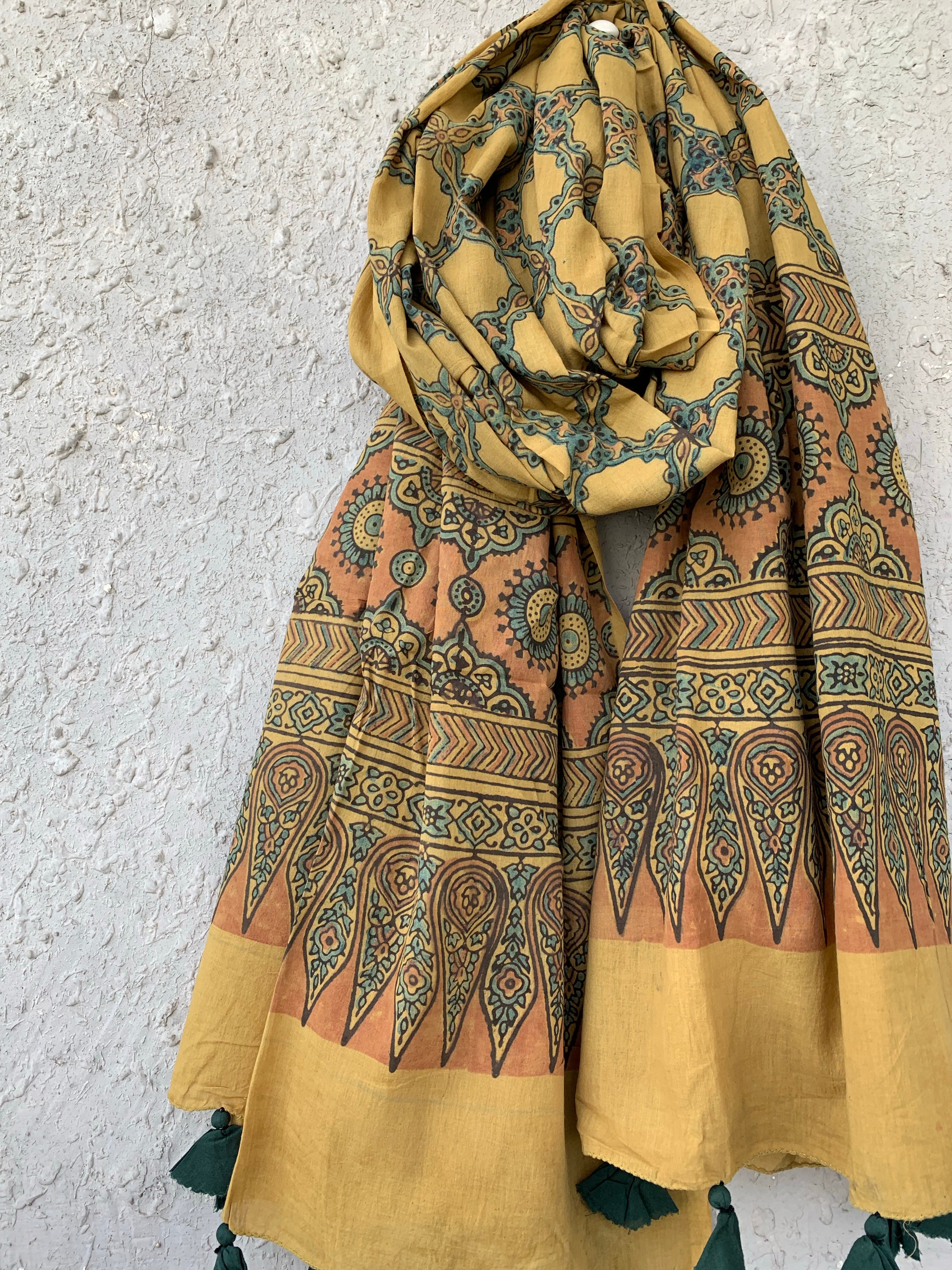 Handblock Ajrakh Dupatta