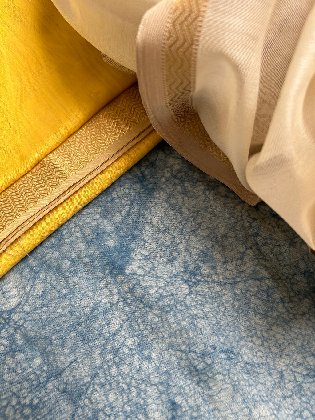 Handwoven Maheshwari Kurta Dupatta Set