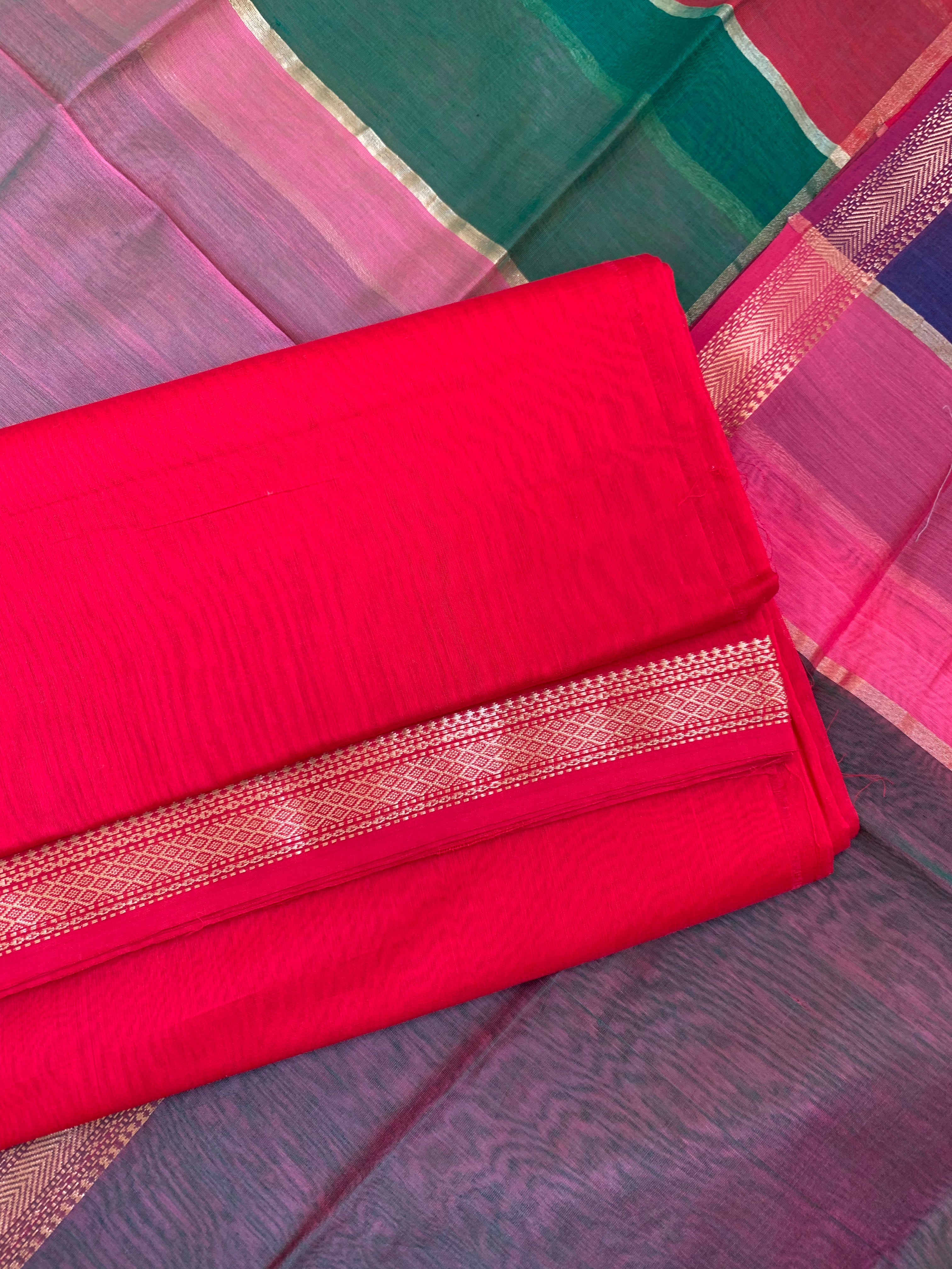 Handwoven Maheshwari Kurta dupatta set