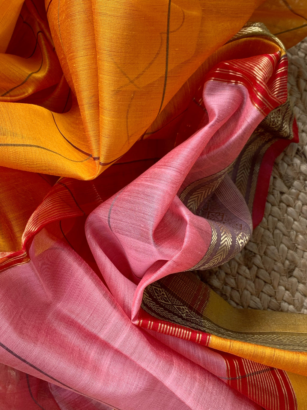 Handwoven Maheshwari Kurta dupatta set